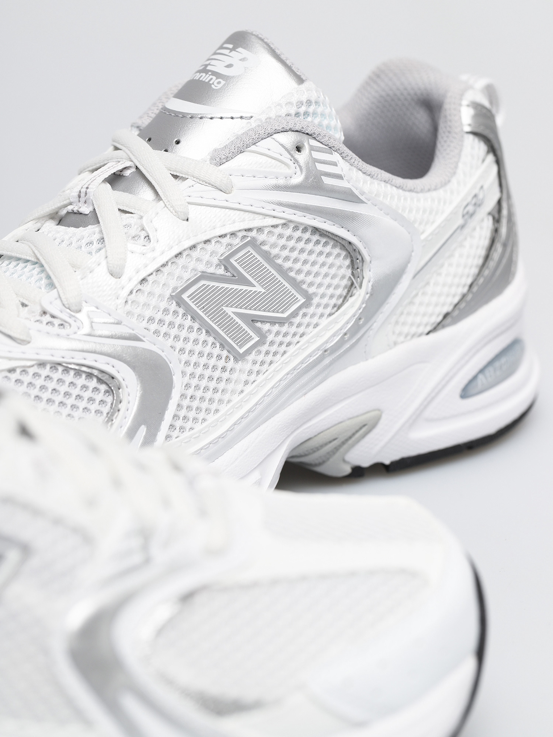 Pantofi New Balance 530 (white)