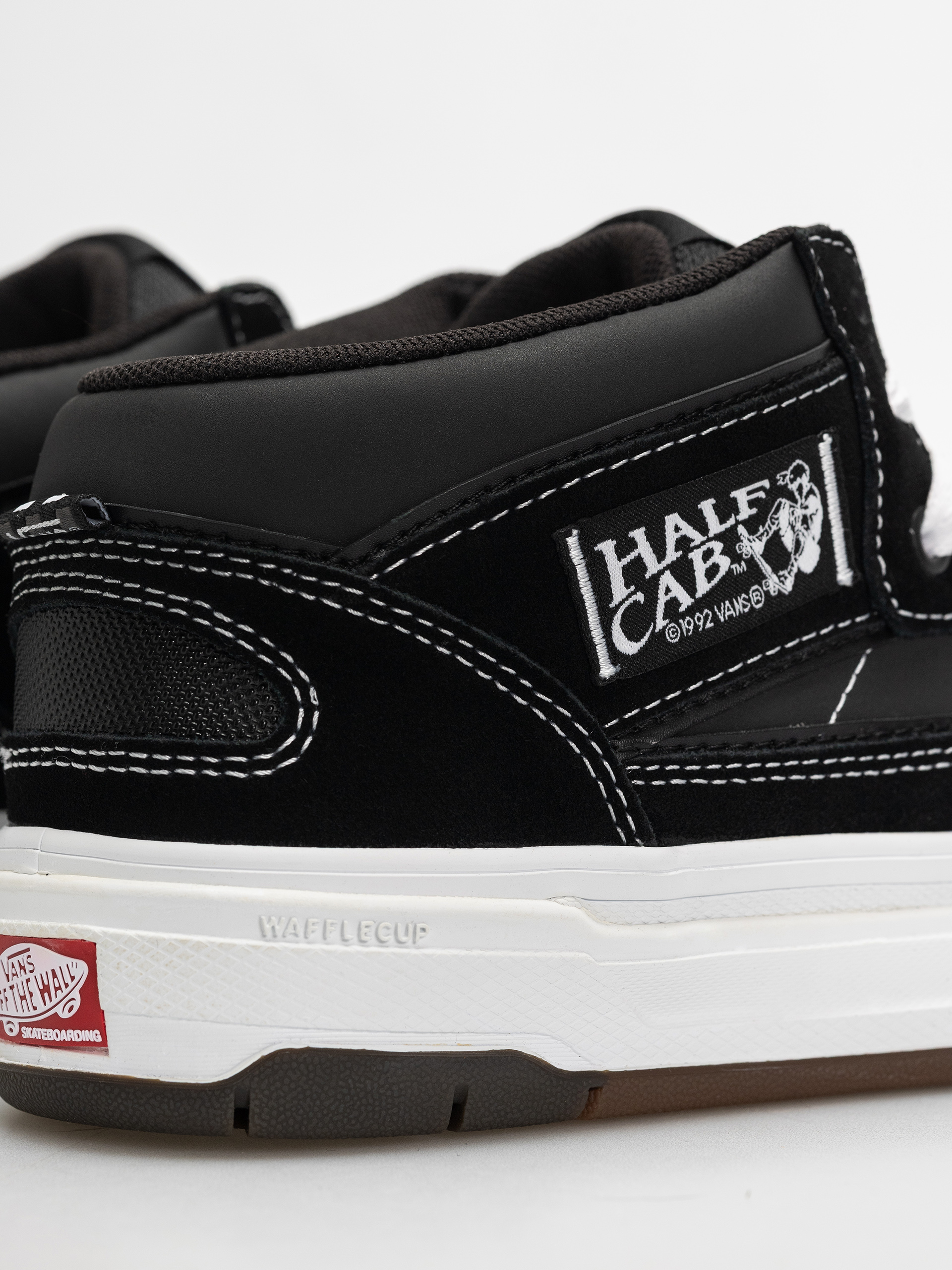 Pantofi Vans Skate Half Cab Wafflecup (black/white)