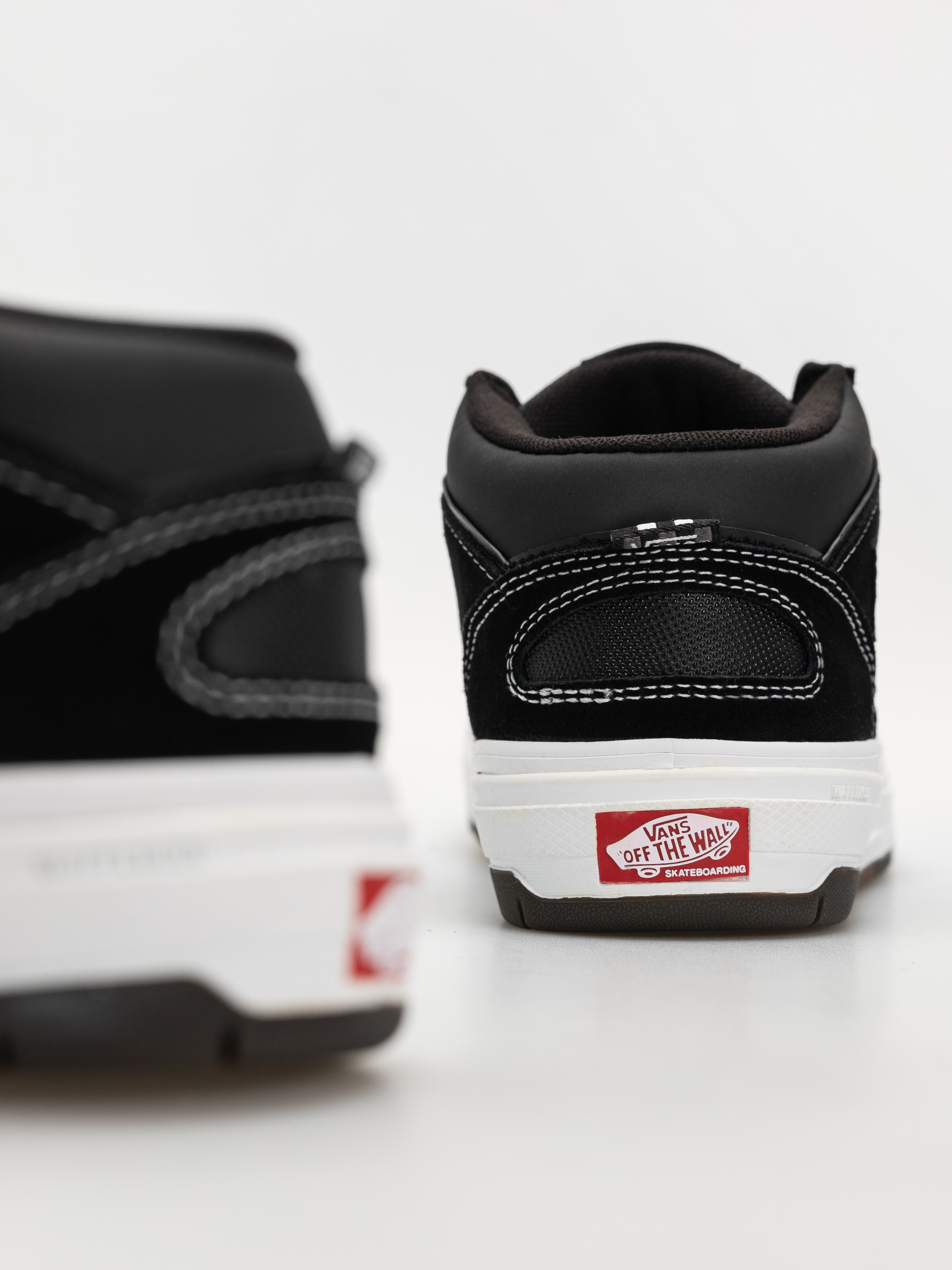 Pantofi Vans Skate Half Cab Wafflecup (black/white)