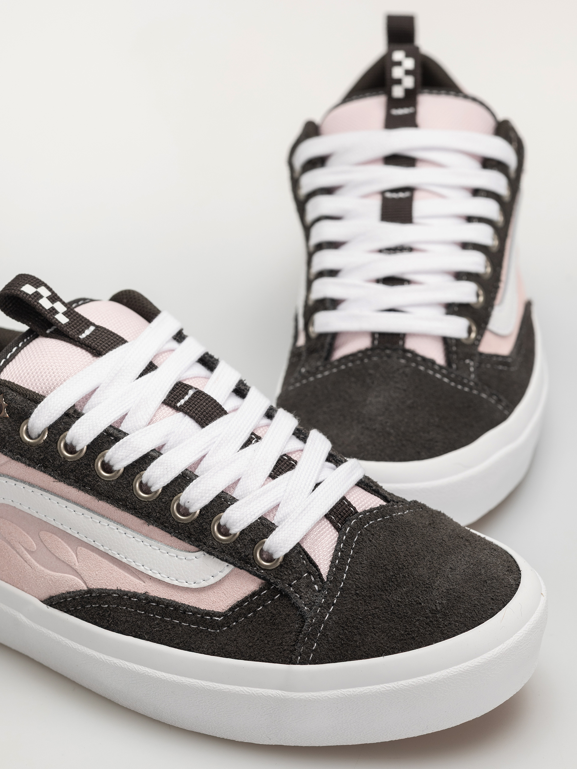 Pantofi Vans Skate Old Skool 36 + (black/pink)