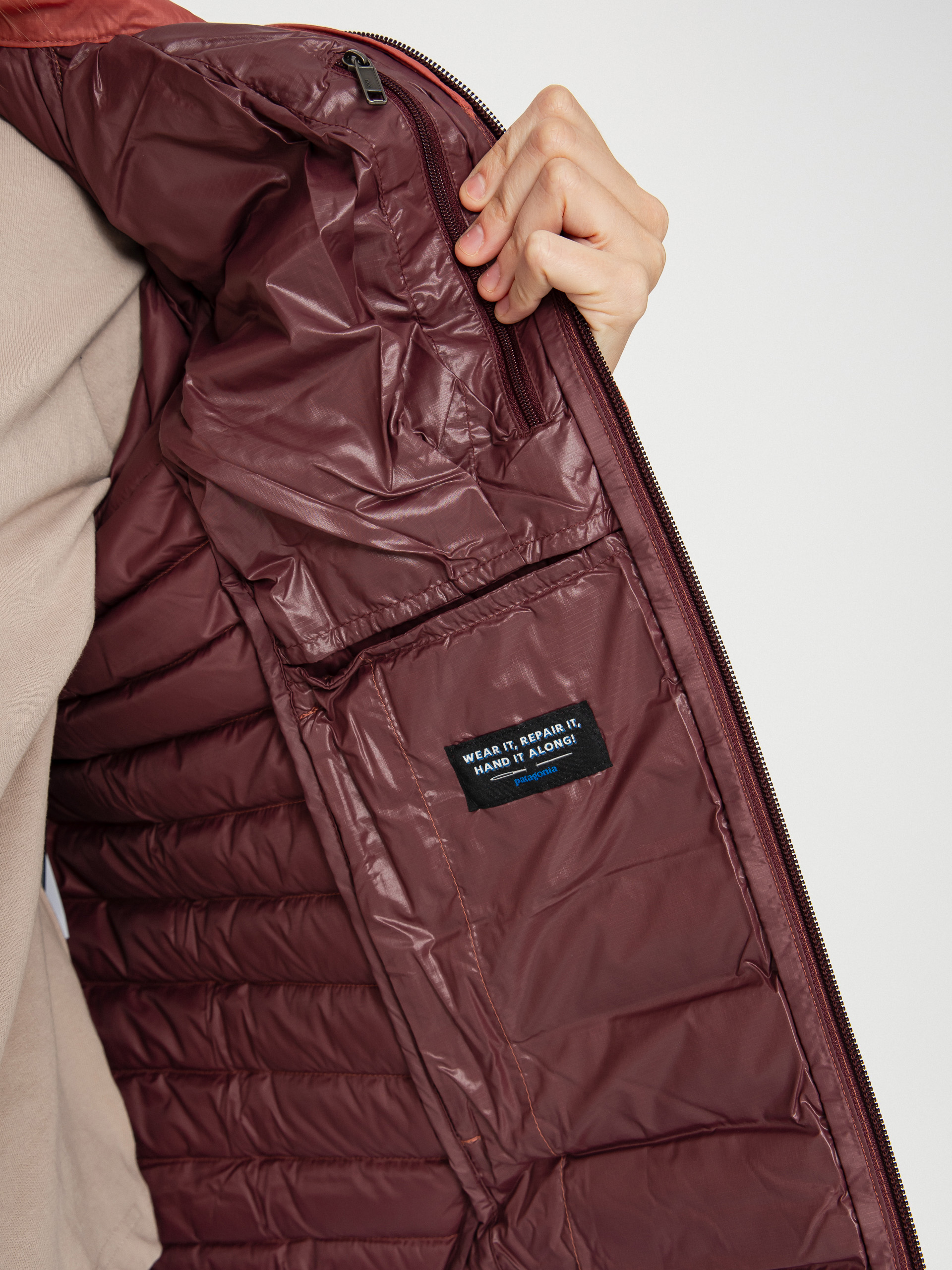 Geacă Patagonia Down Sweater Wmn (potters red)