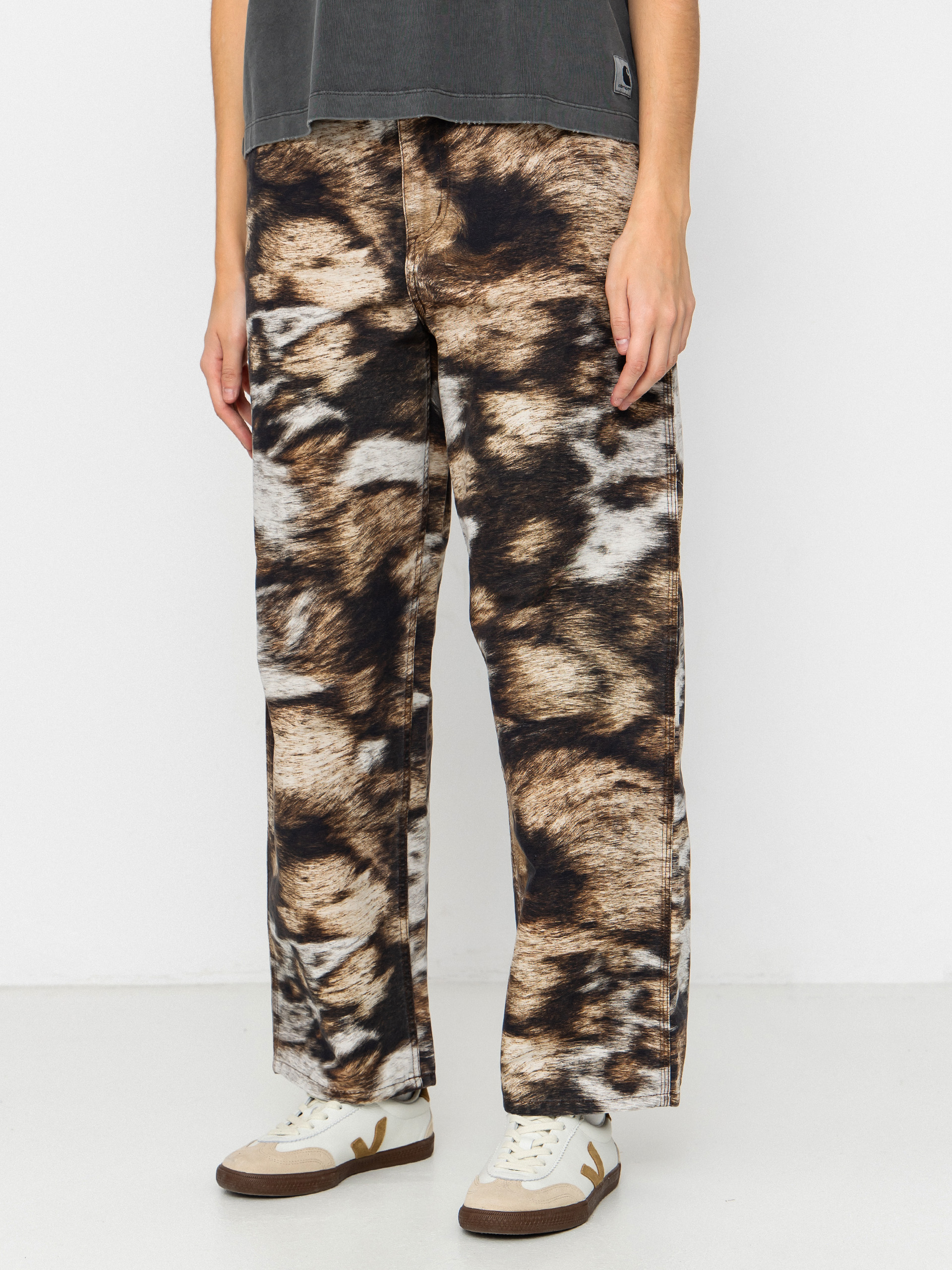 Pantaloni Carhartt WIP Brandon Single Knee Wmn (wild dog print/stone washed)