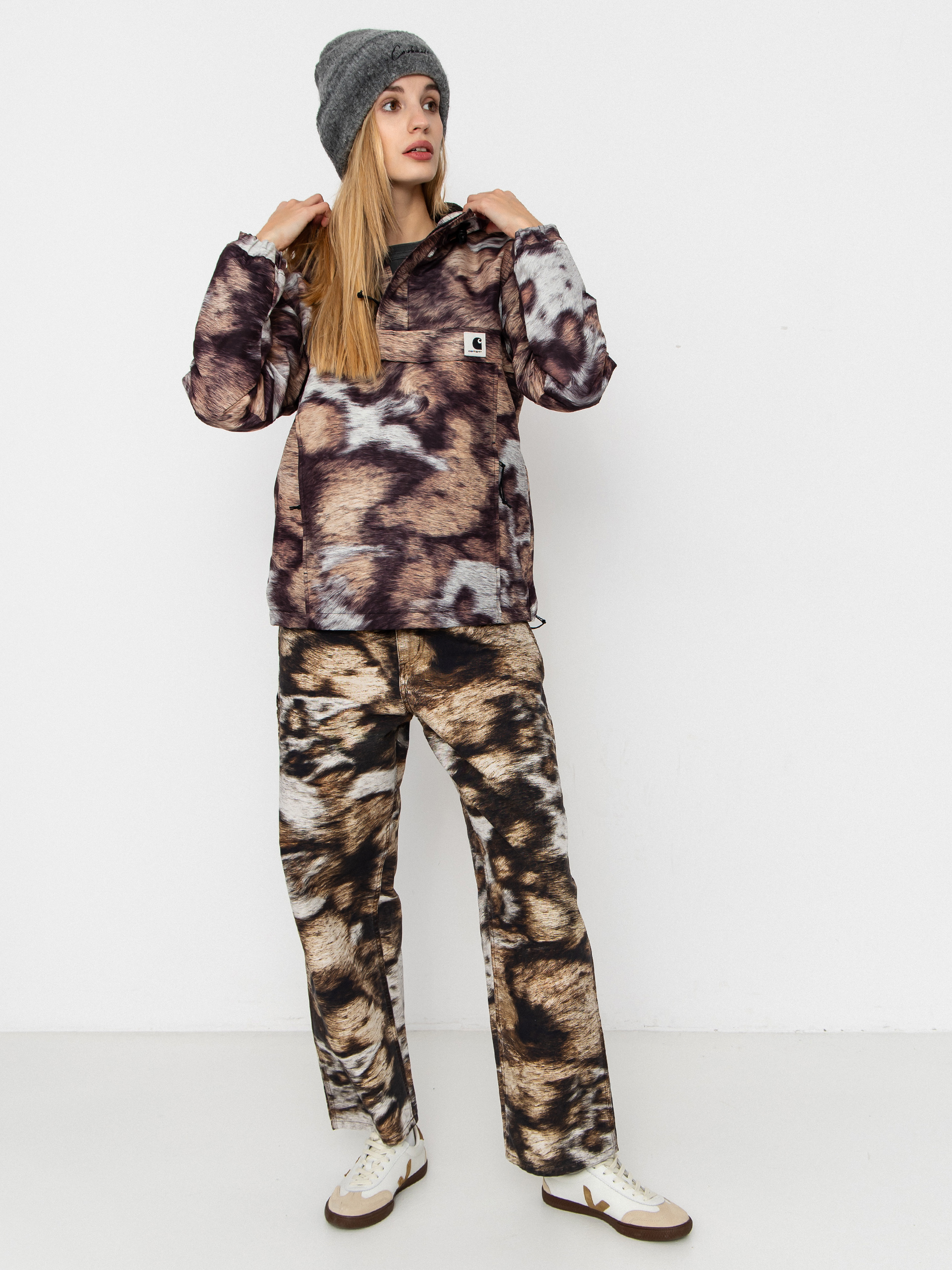 Geacu0103 Carhartt WIP Nimbus Pullover Wmn (wild dog print)