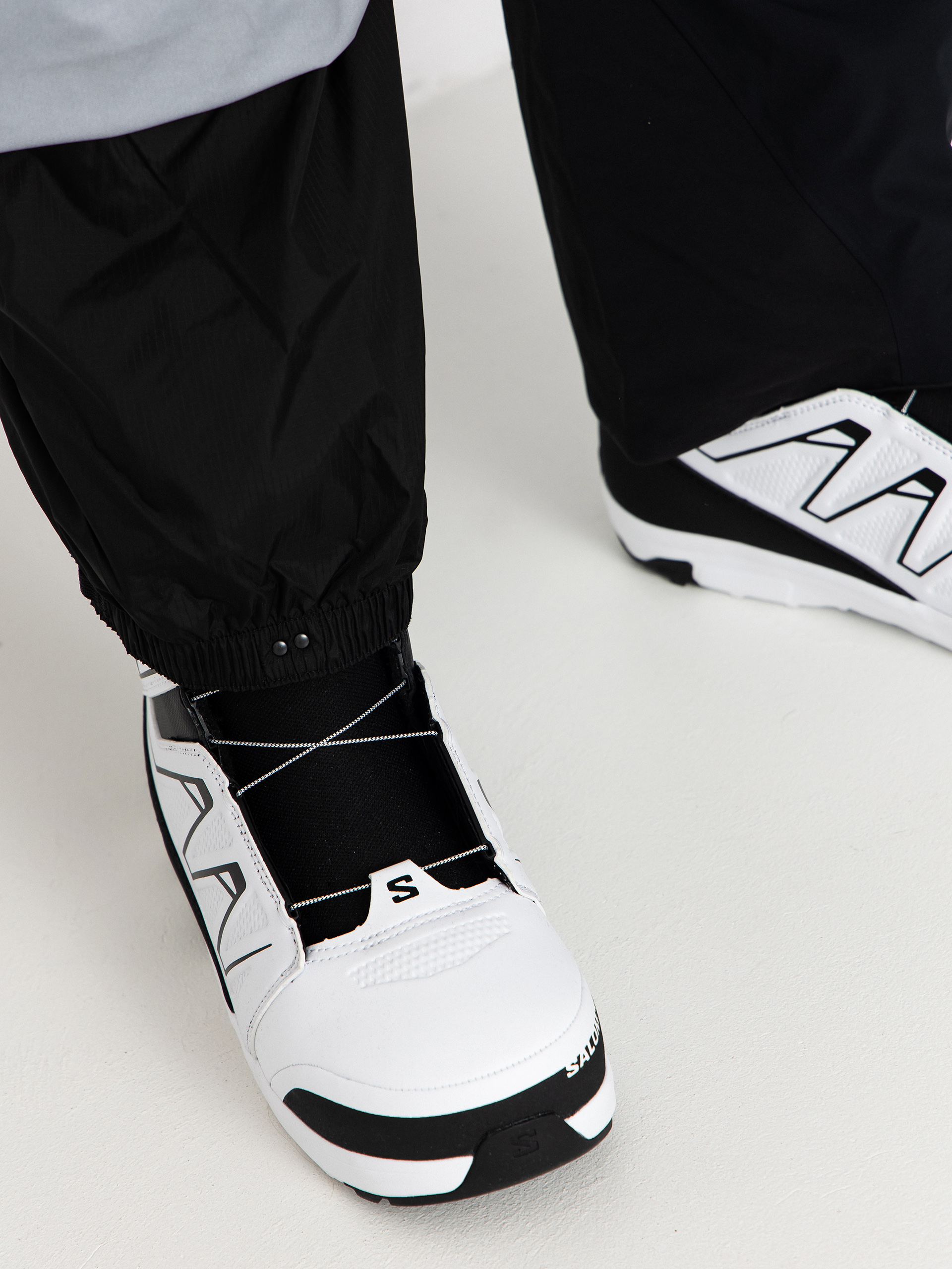 Pentru bărbați Pantaloni pentru snowboard Jones Snowboards Shralpinist Str Rec Bib (stealth black)