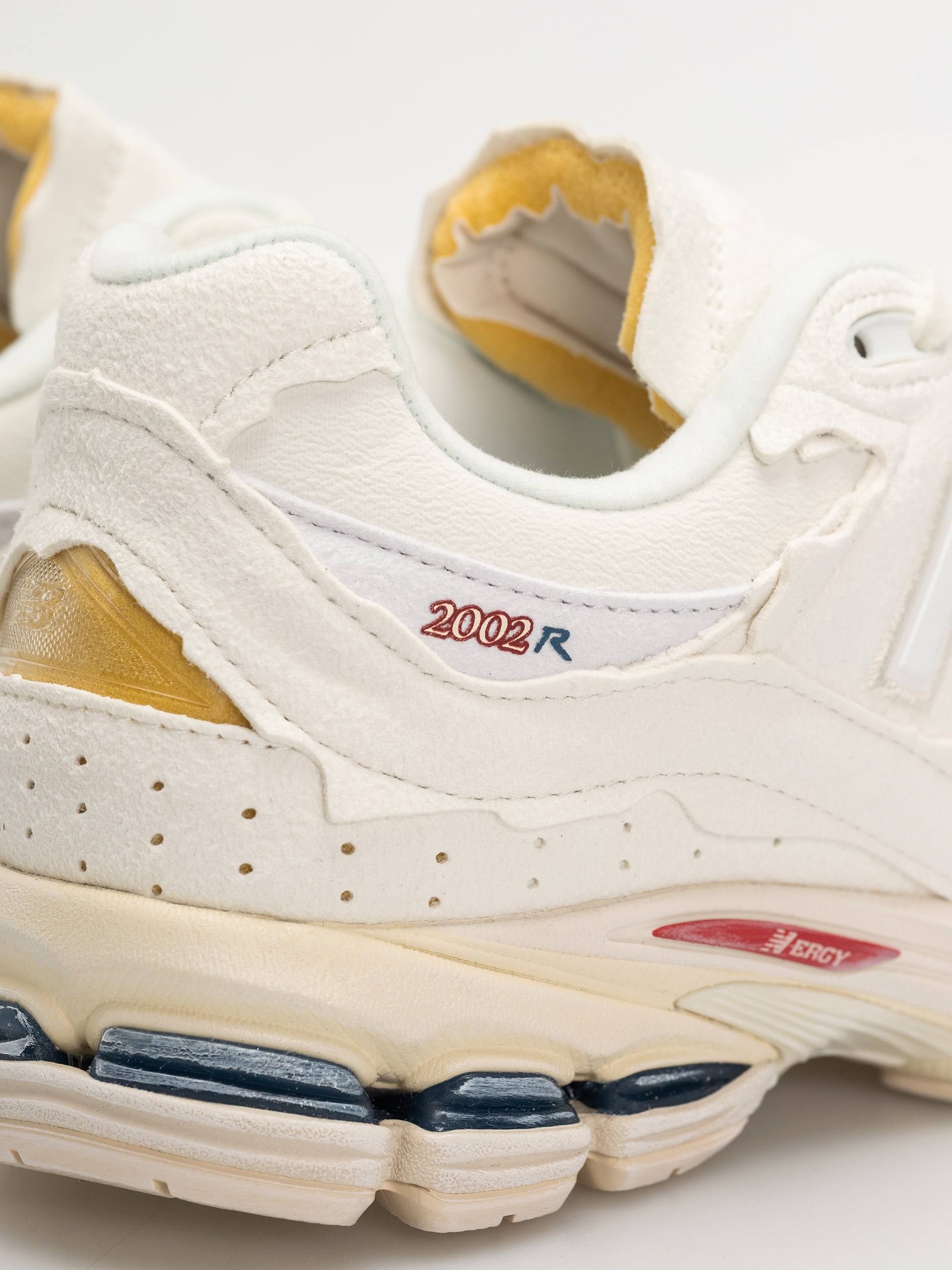 Pantofi New Balance 2002 (white)