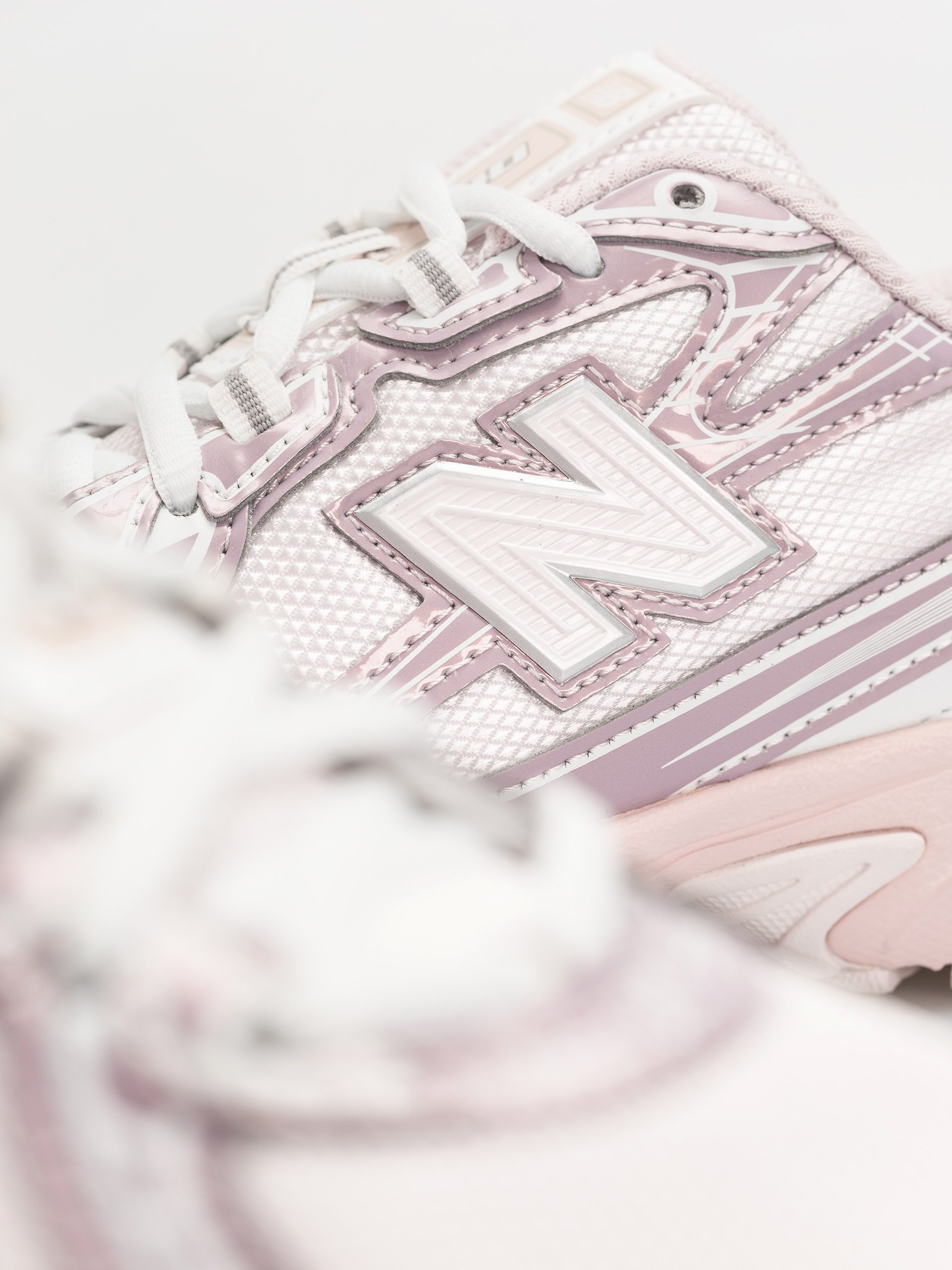 Pantofi New Balance 740 JR (pink salt/stone pink)