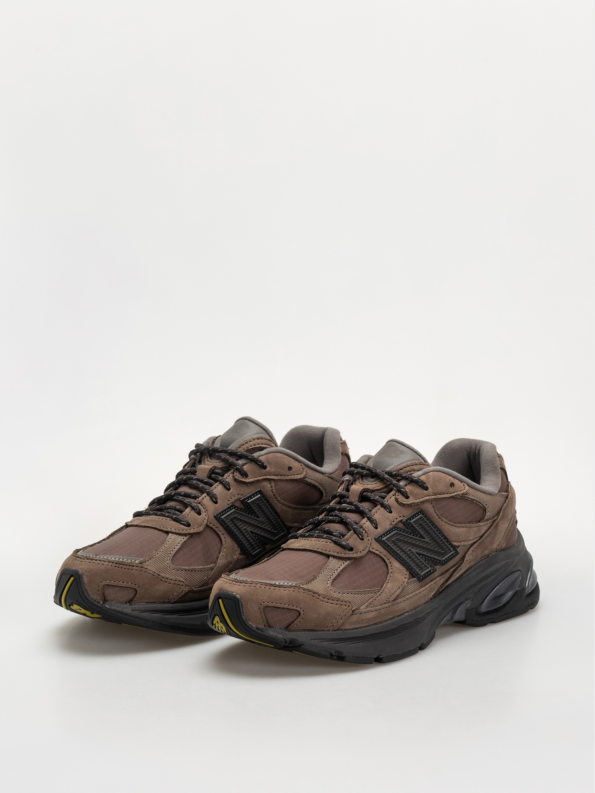 Pantofi New Balance 2010 (cortado/thunder brown/faded black)