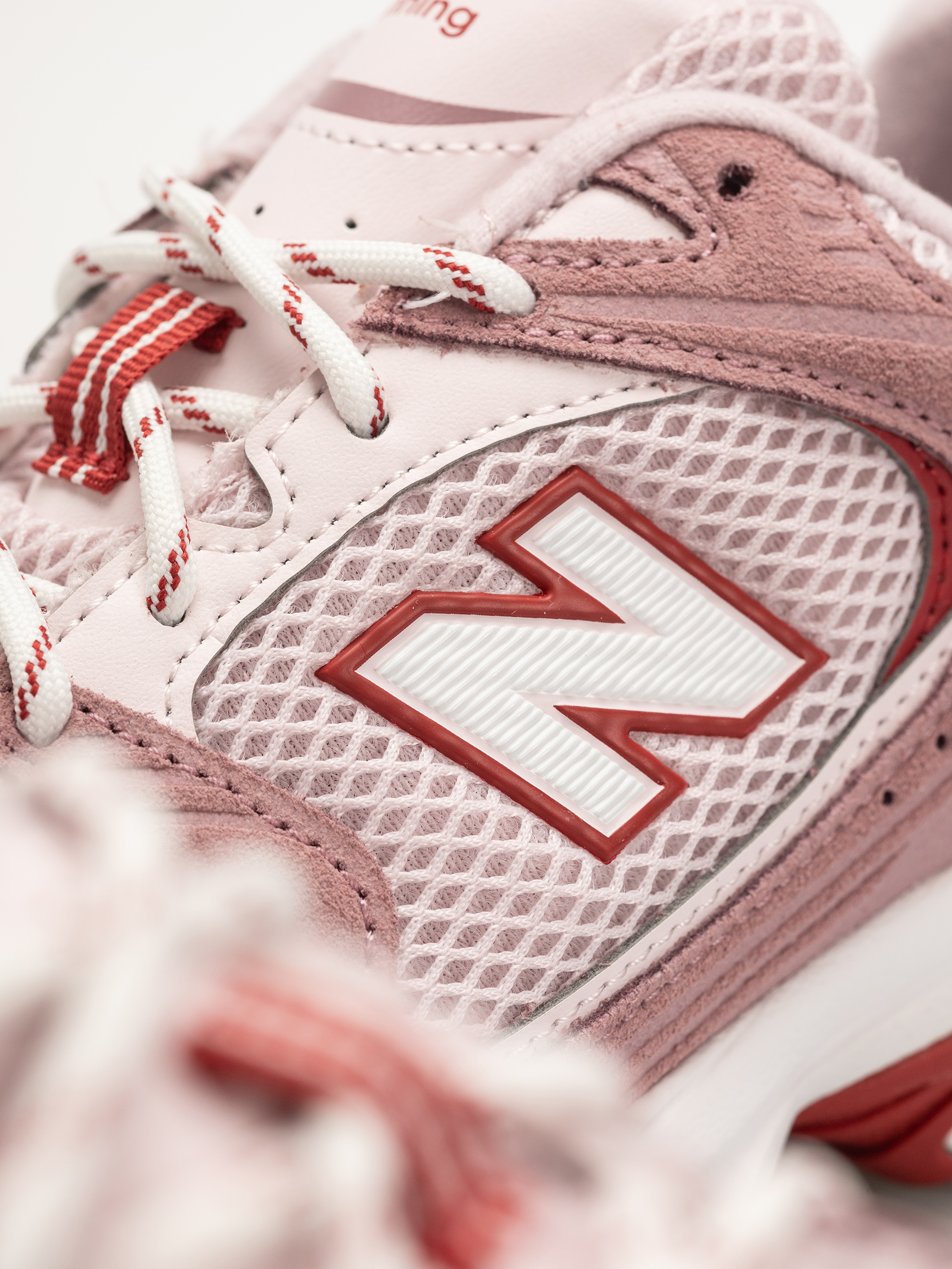 Pantofi New Balance 530 (rosewood/pink salt/shadow red)