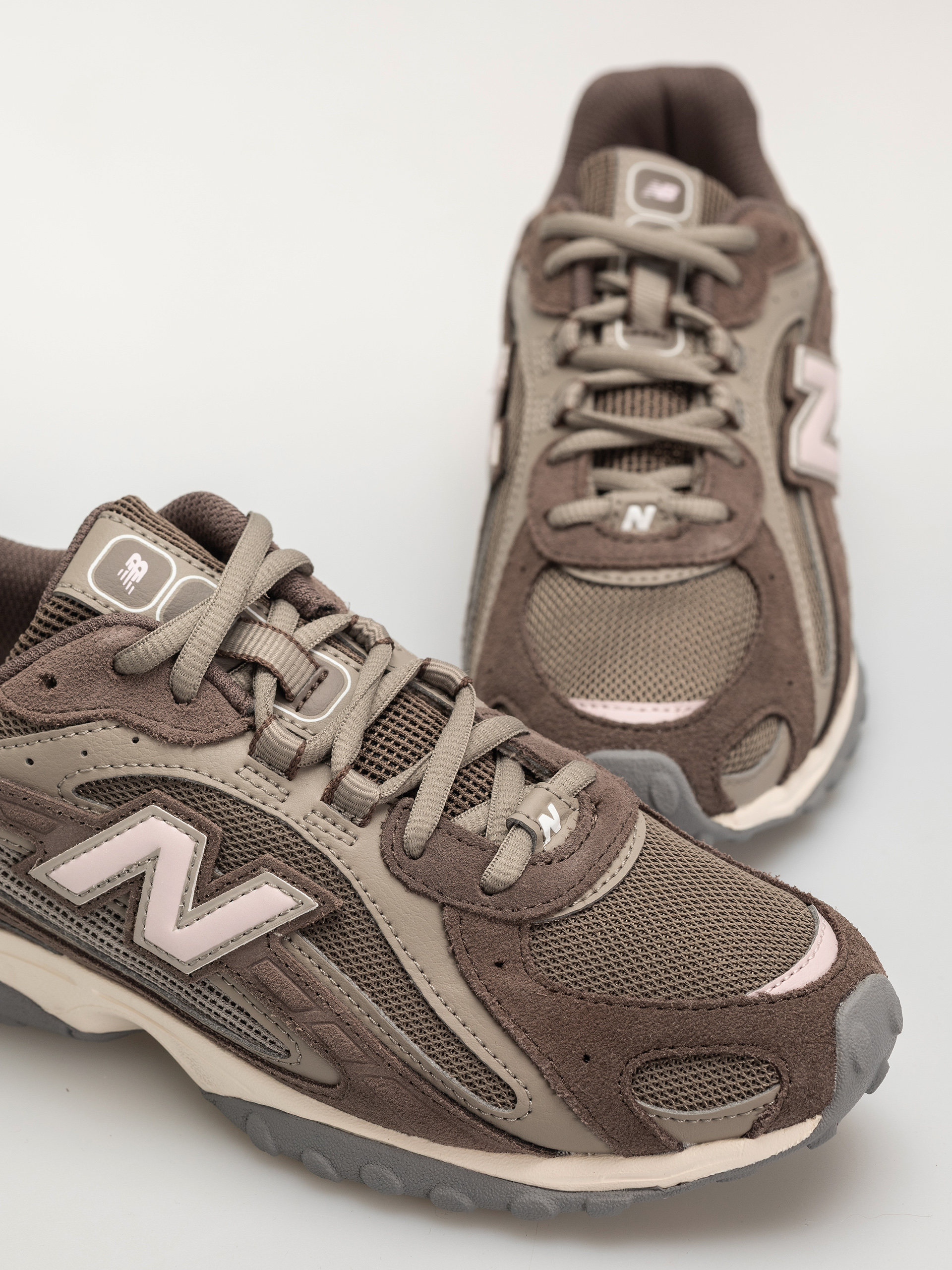 Pantofi New Balance 204 (cortado/stone pink)