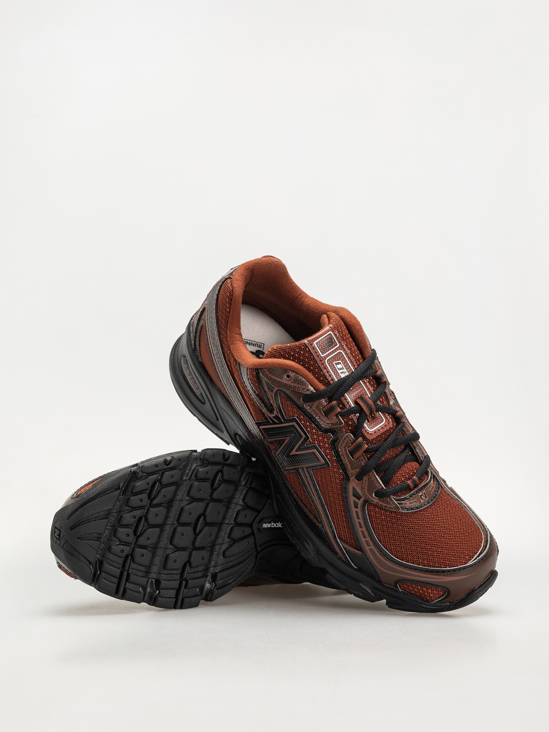 Pantofi New Balance 740 (relic brown/pumpernickel)