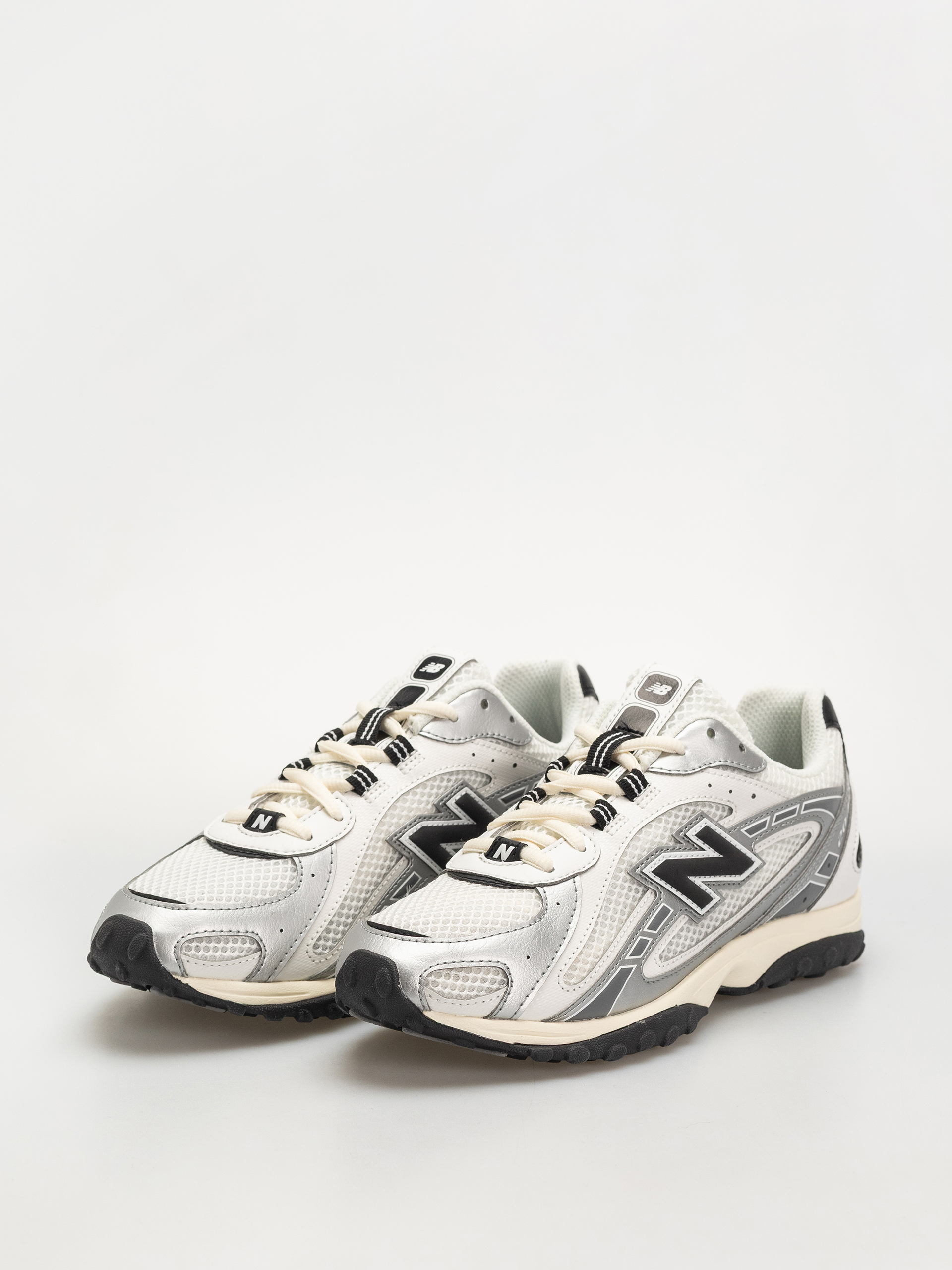 Pantofi New Balance 204 (silver metallic/black swd)