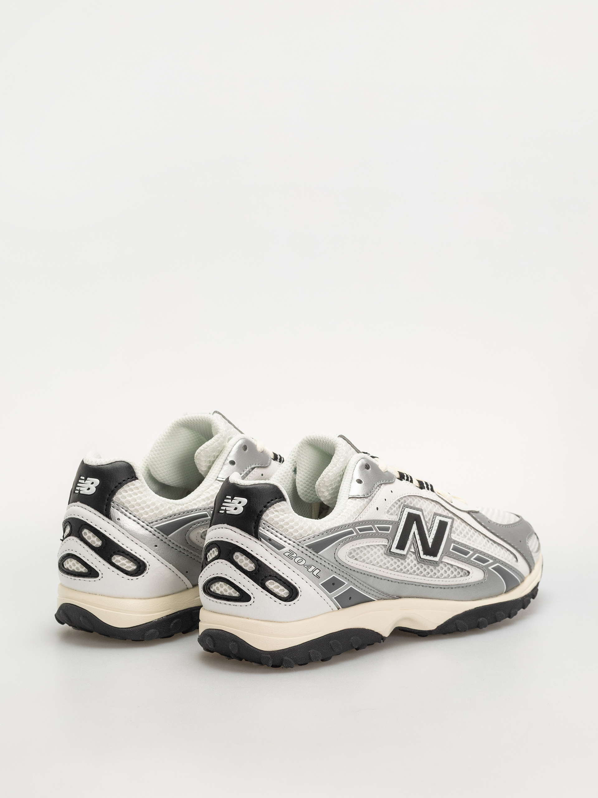 Pantofi New Balance 204 (silver metallic/black swd)