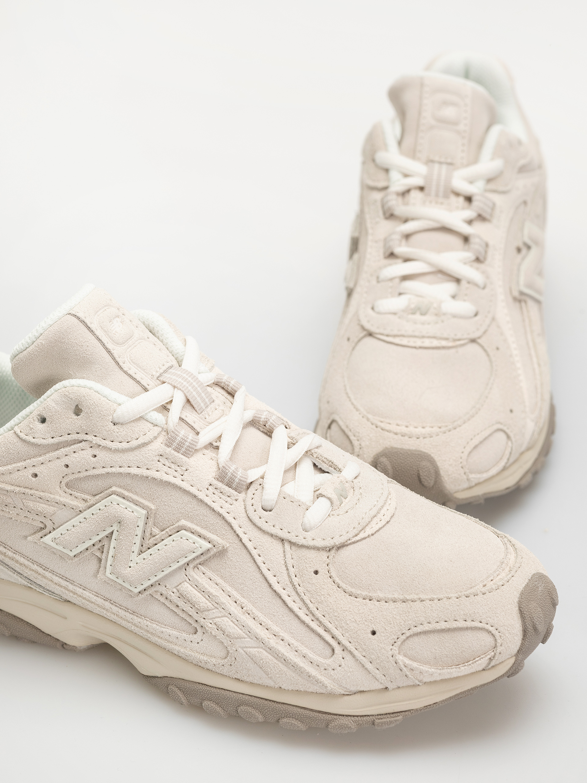 Pantofi New Balance 204 (timberwolf/linen mmc)