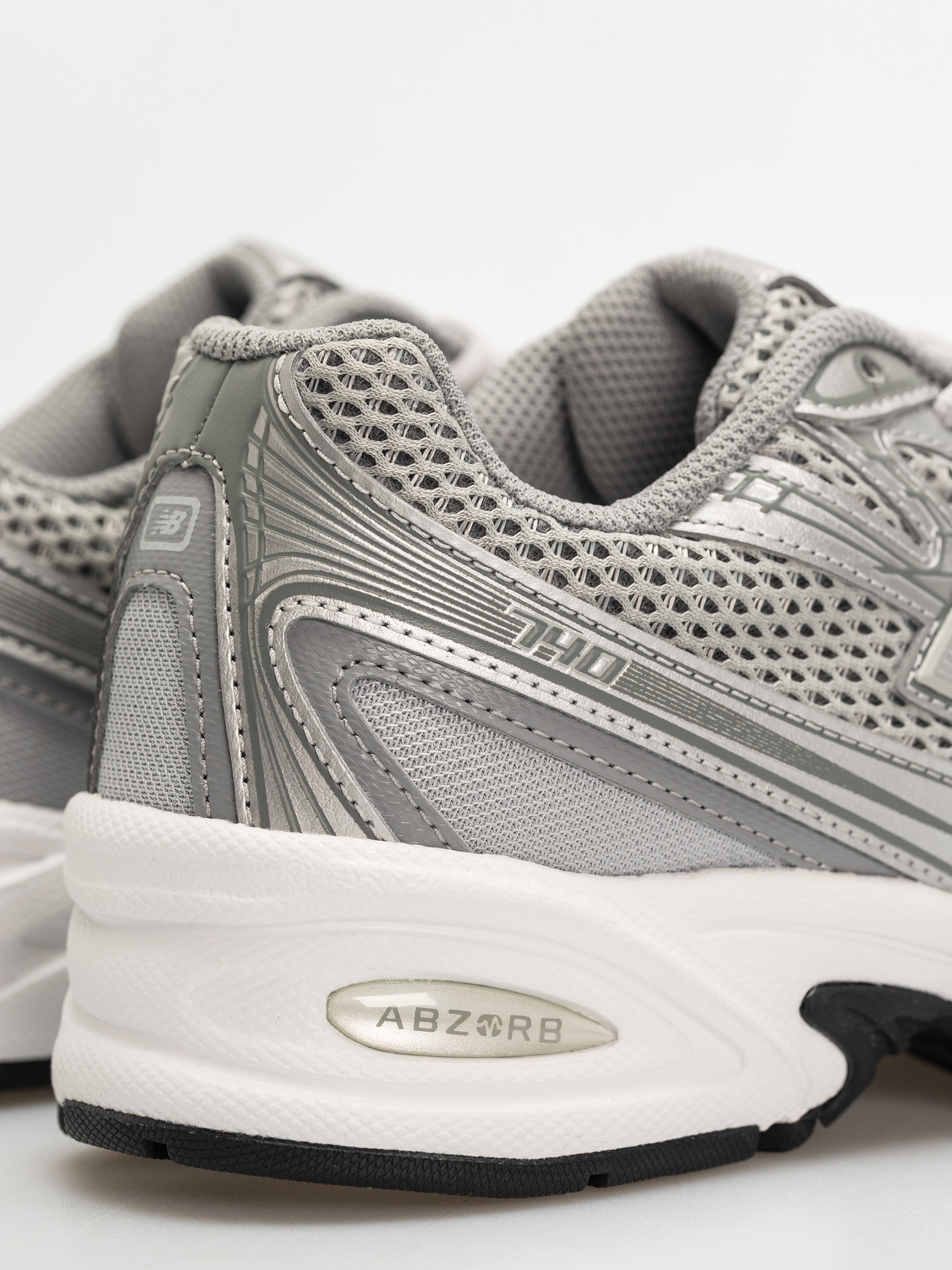 Pantofi New Balance 740 (castlerock/slate gray/silver metallic sg2)