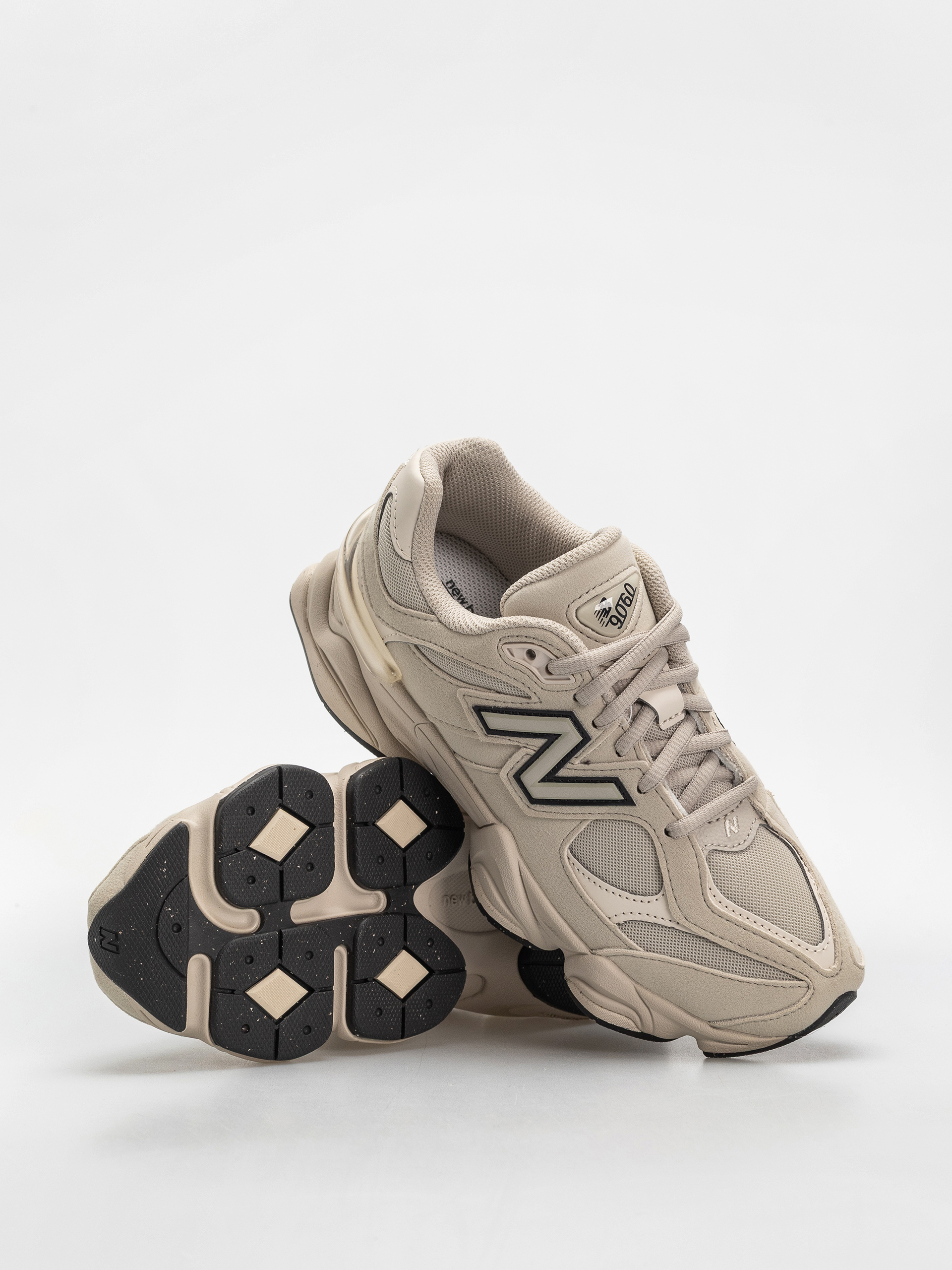 Pantofi New Balance 9060 JR - (shipyard/linen)