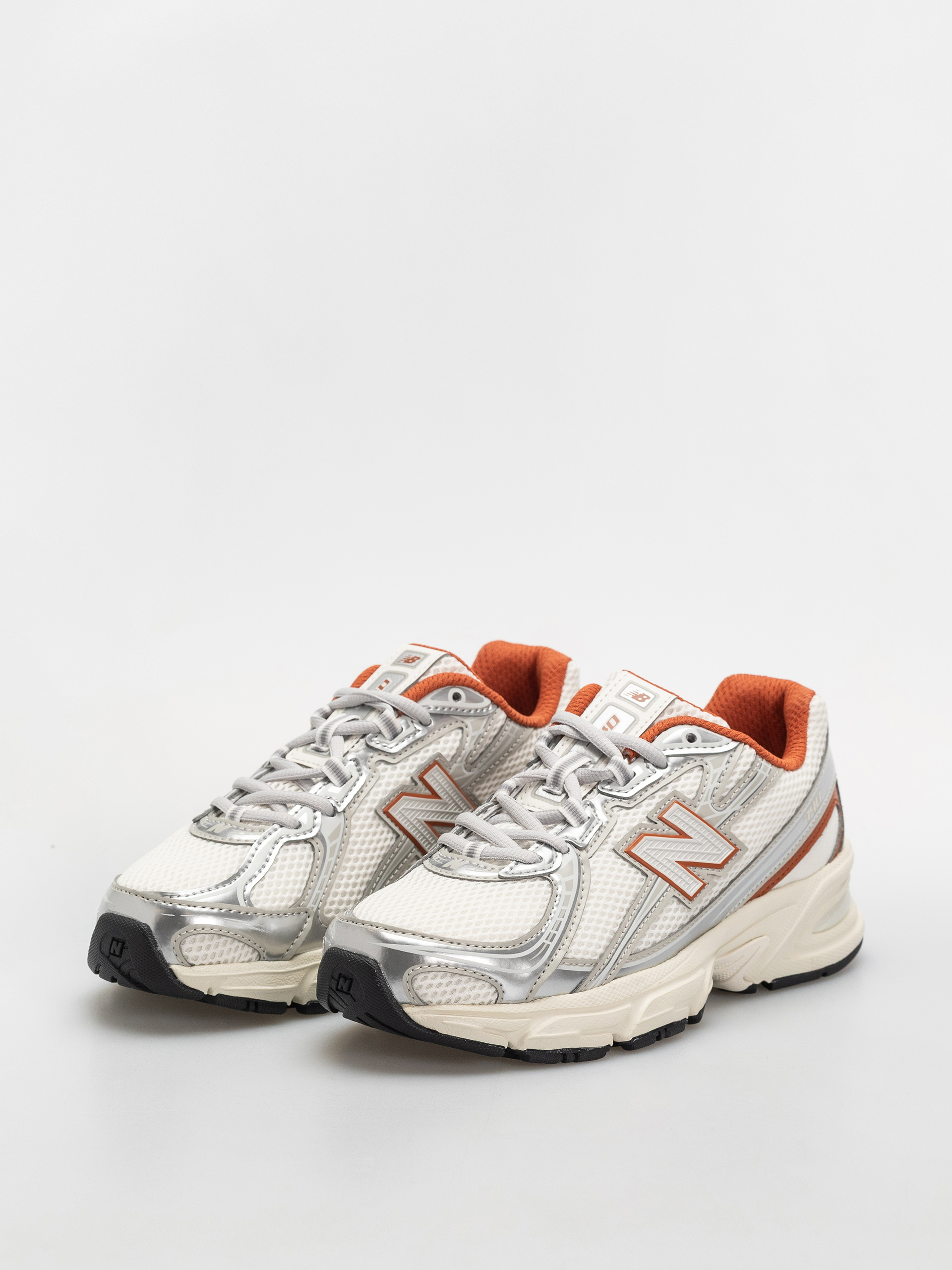 Pantofi New Balance 740 JR (silver metallic/cinnamon)