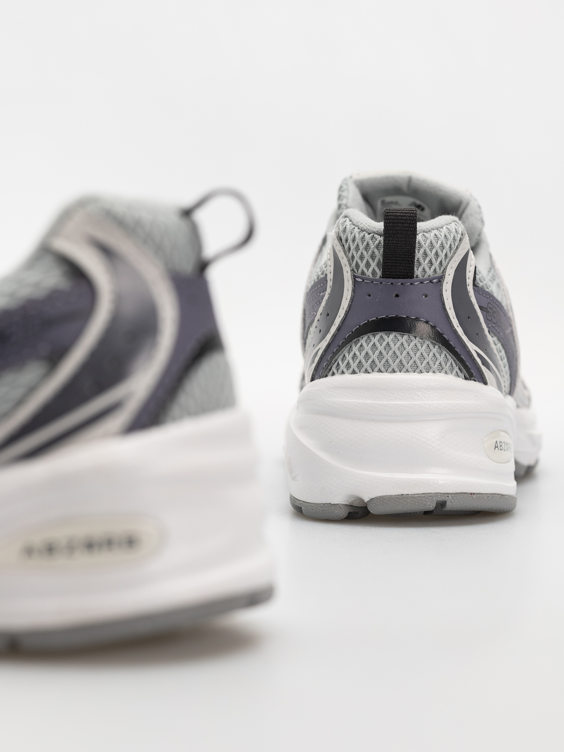 Pantofi New Balance 530 JR (neptune grey/lone star grey)