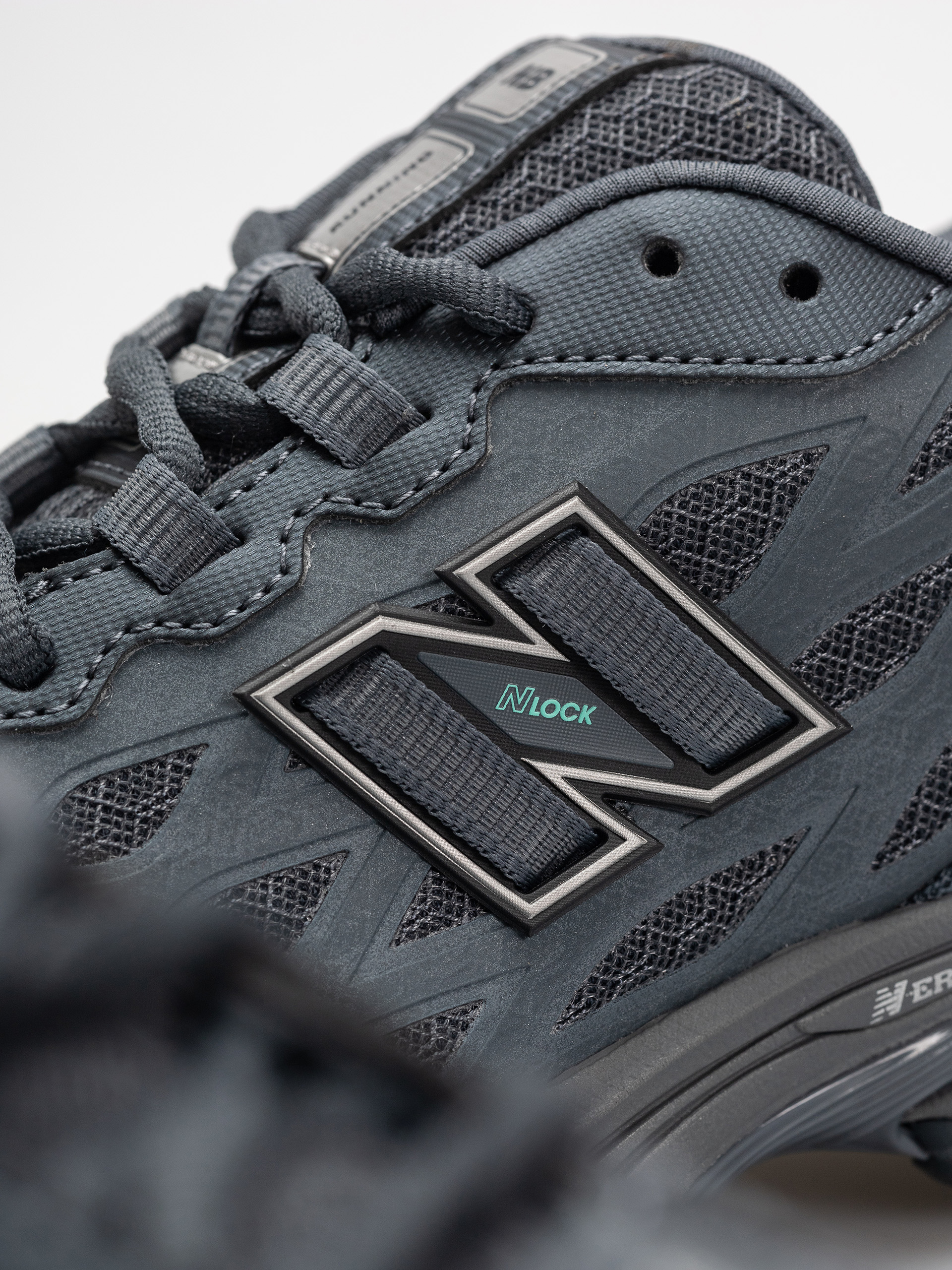 Pantofi New Balance 1906 (graphite/deep end)