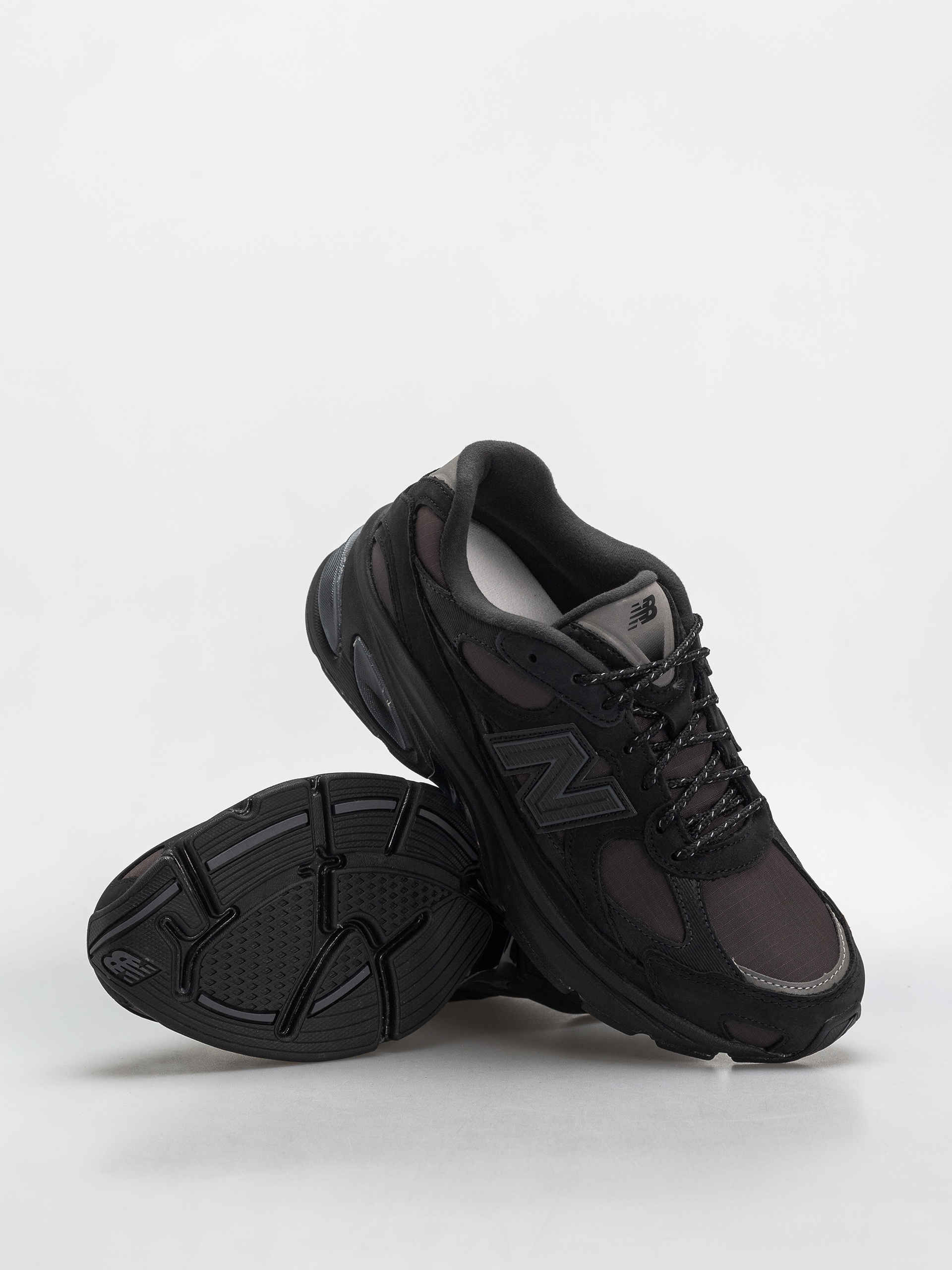 Pantofi New Balance 2010 (black/faded black/phantom)