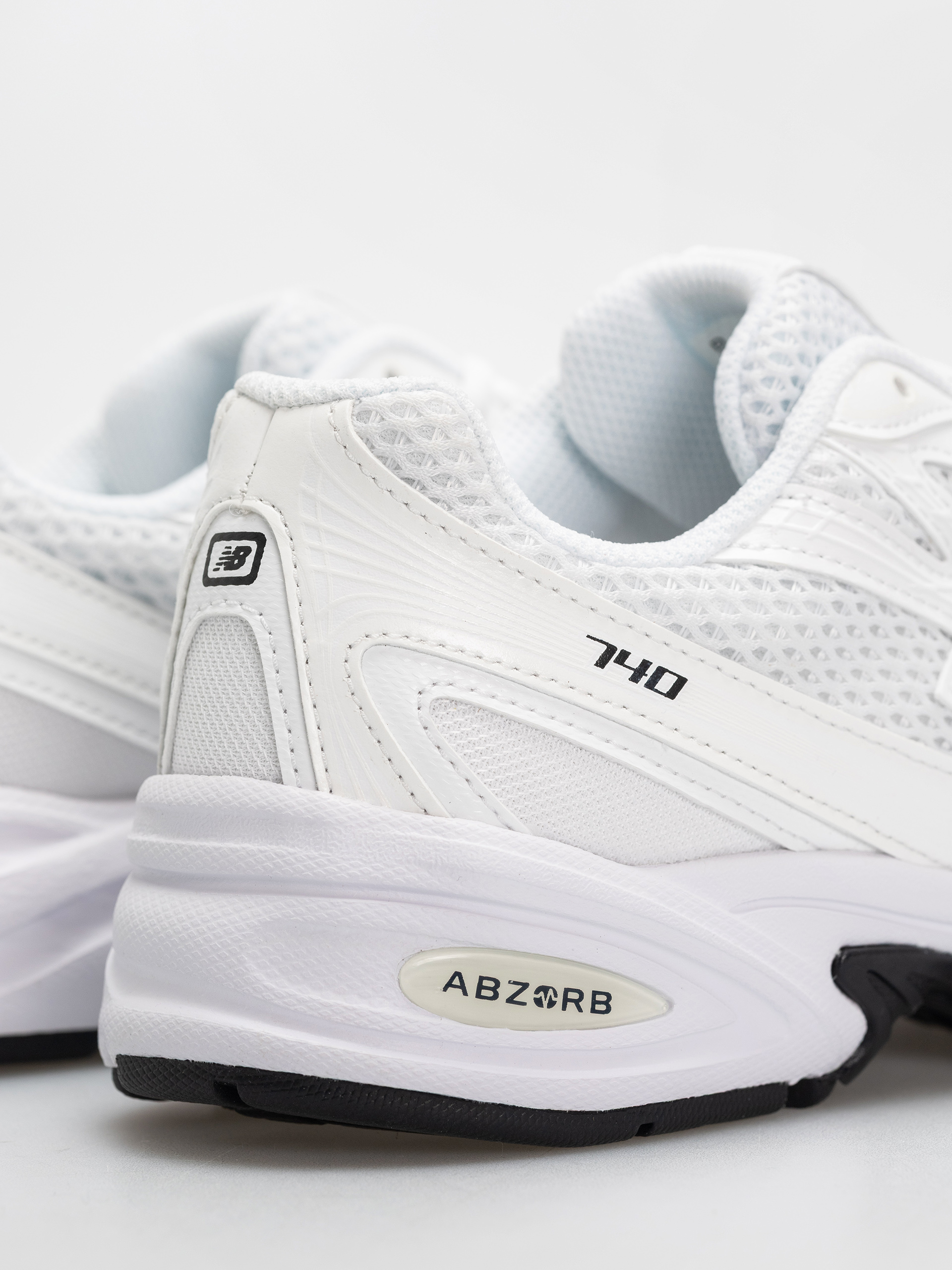 Pantofi New Balance 740 (white/black ww2)