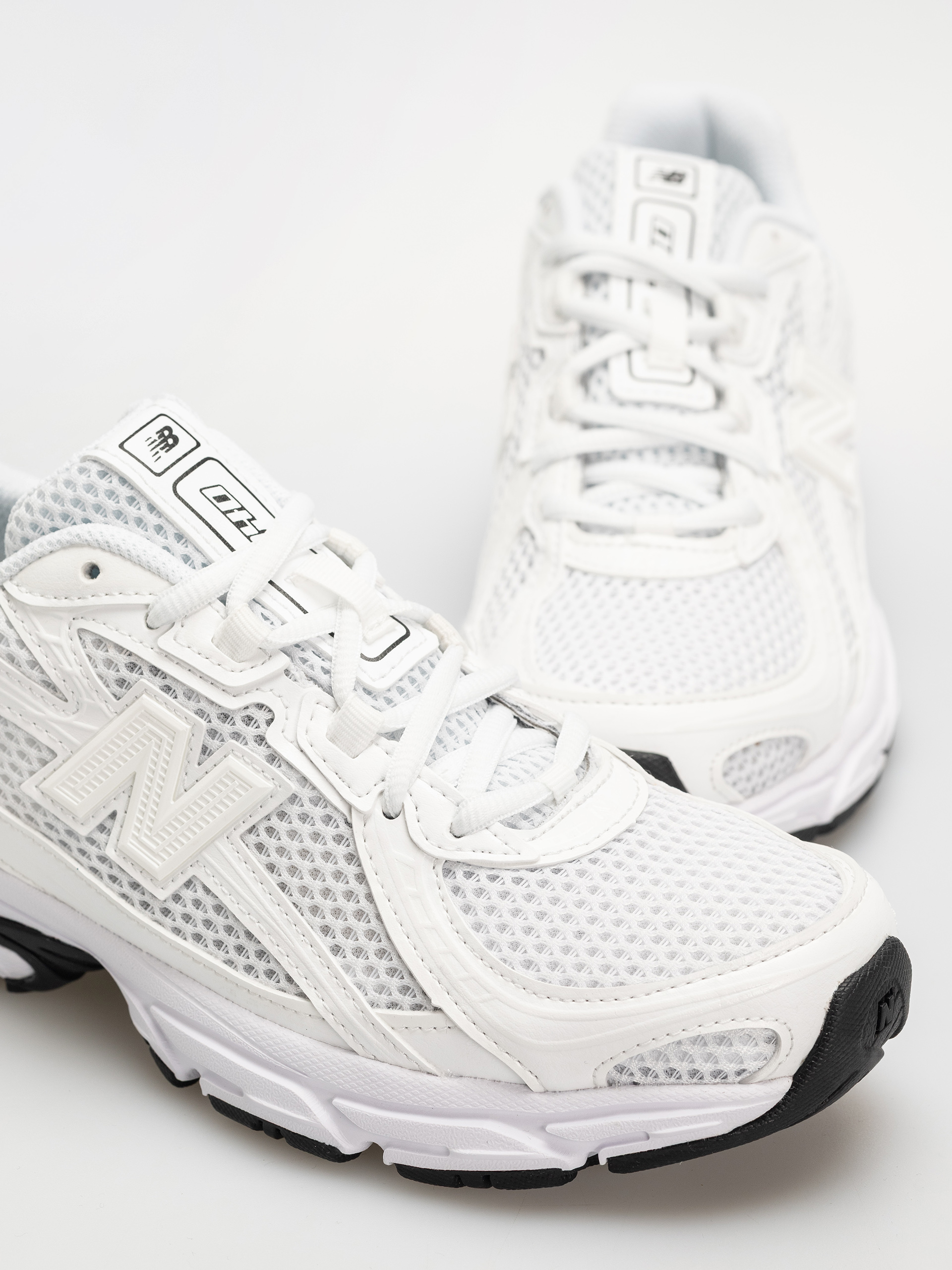 Pantofi New Balance 740 (white/black ww2)