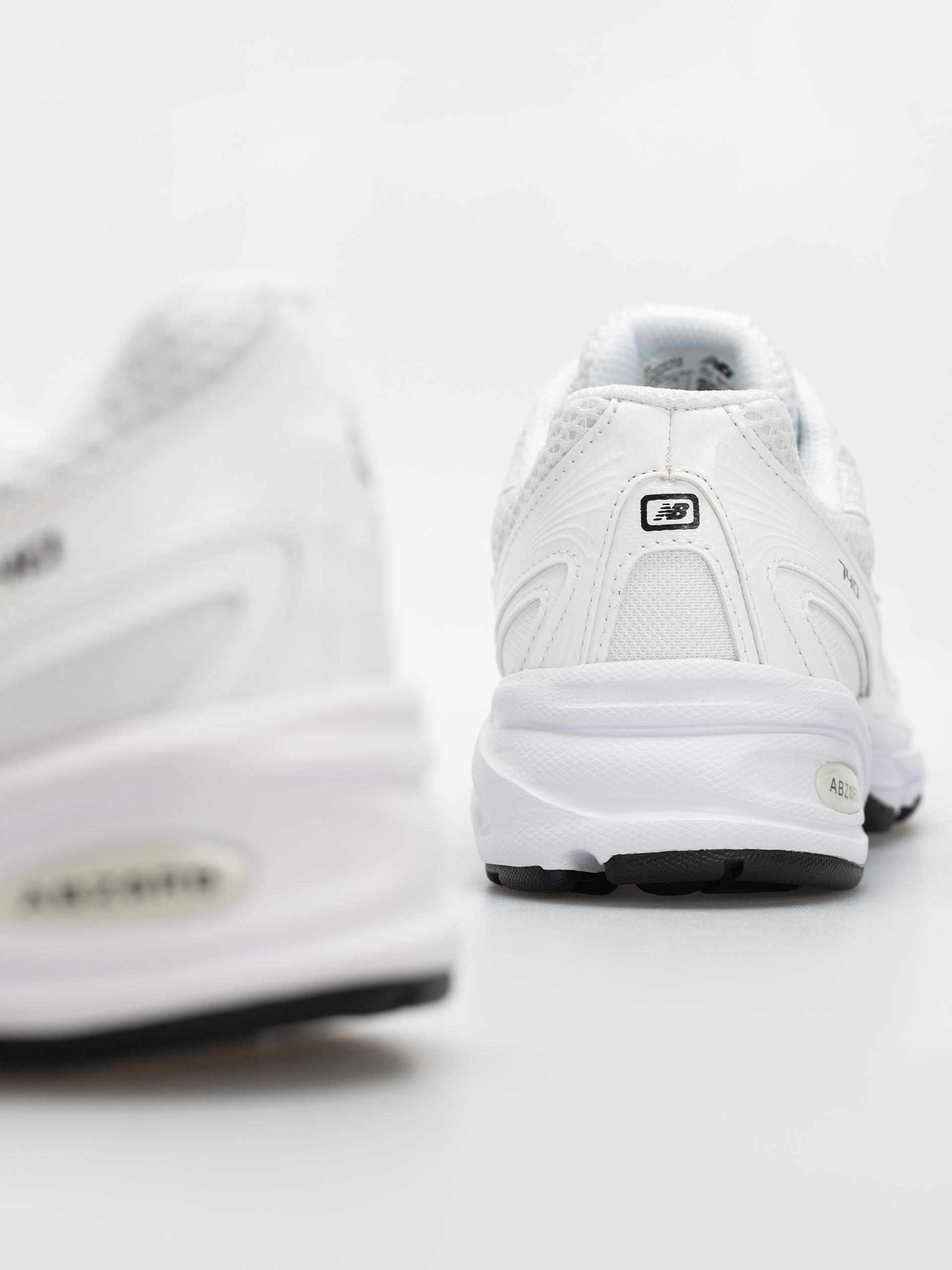 Pantofi New Balance 740 (white/black ww2)