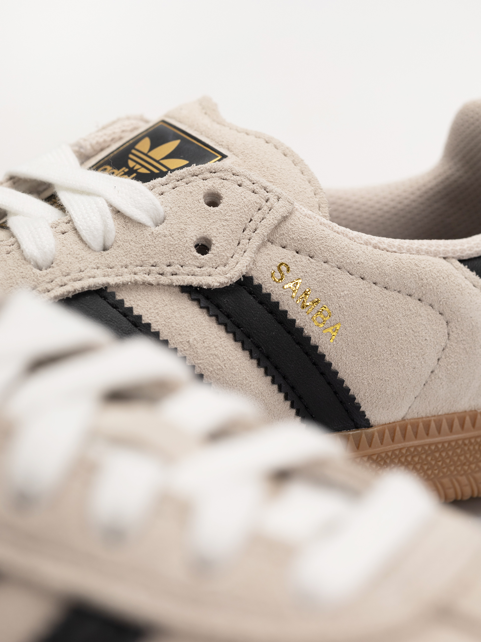 Pantofi adidas Samba Adv (alumin/cblack/gum4)