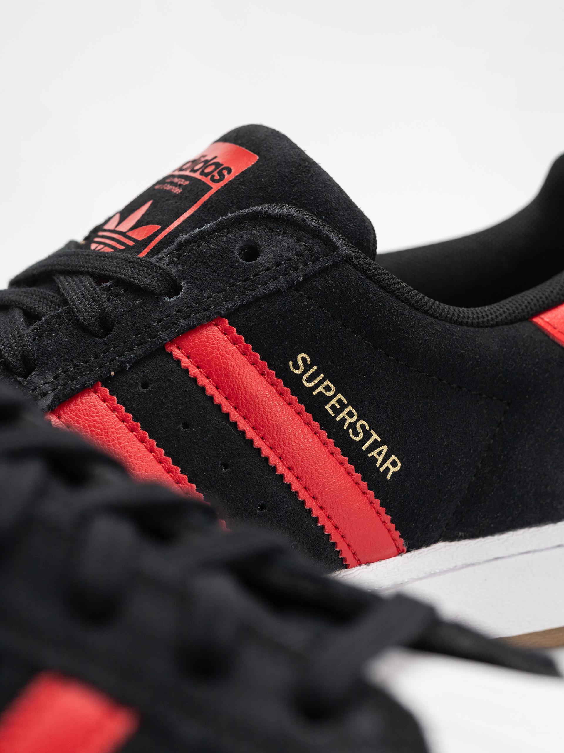 Pantofi adidas Superstar Adv (cblack/betsca/ftwwht)