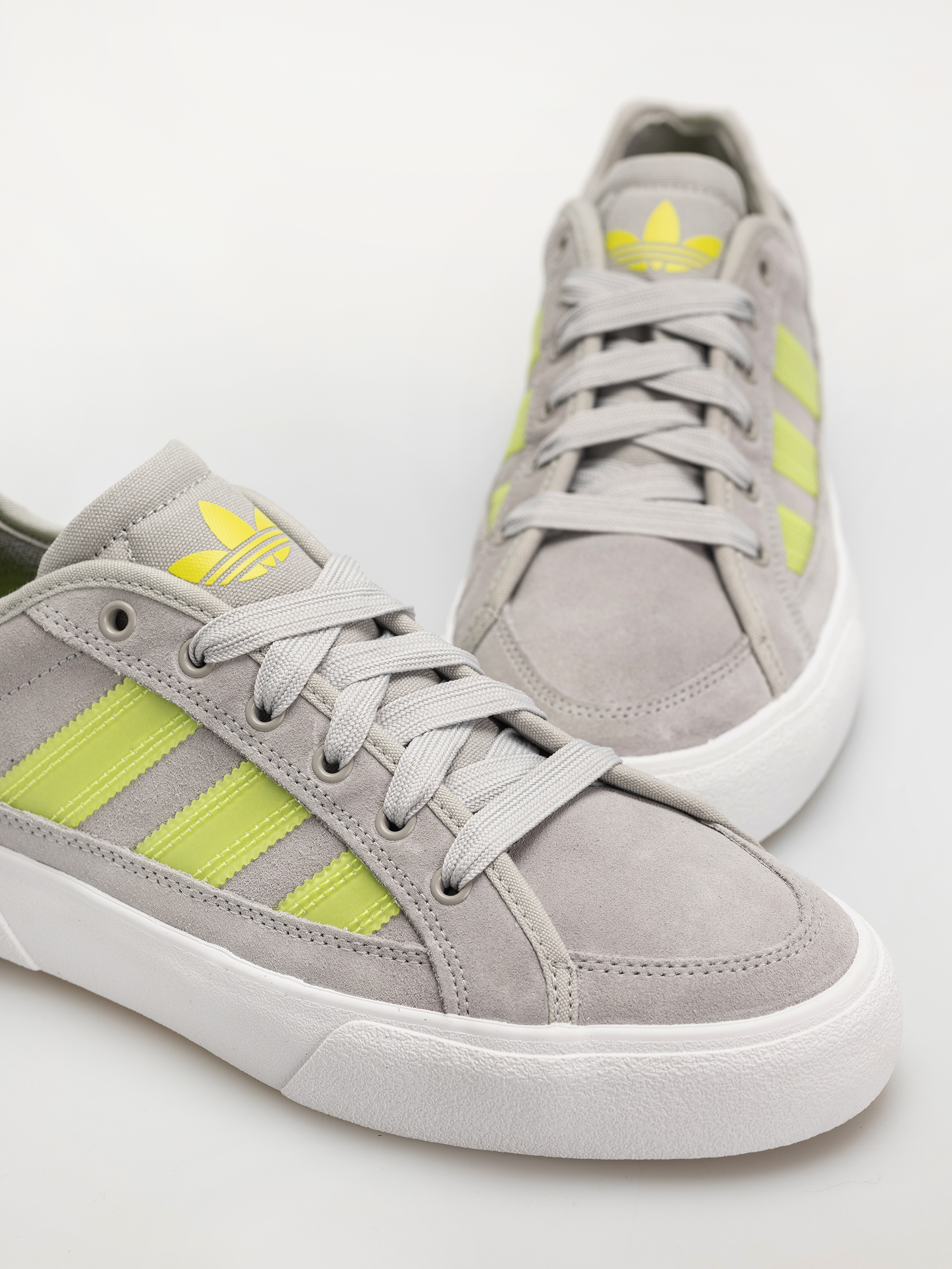 Pantofi adidas Court Tns Premiere (gretwo/sslime/grethr)