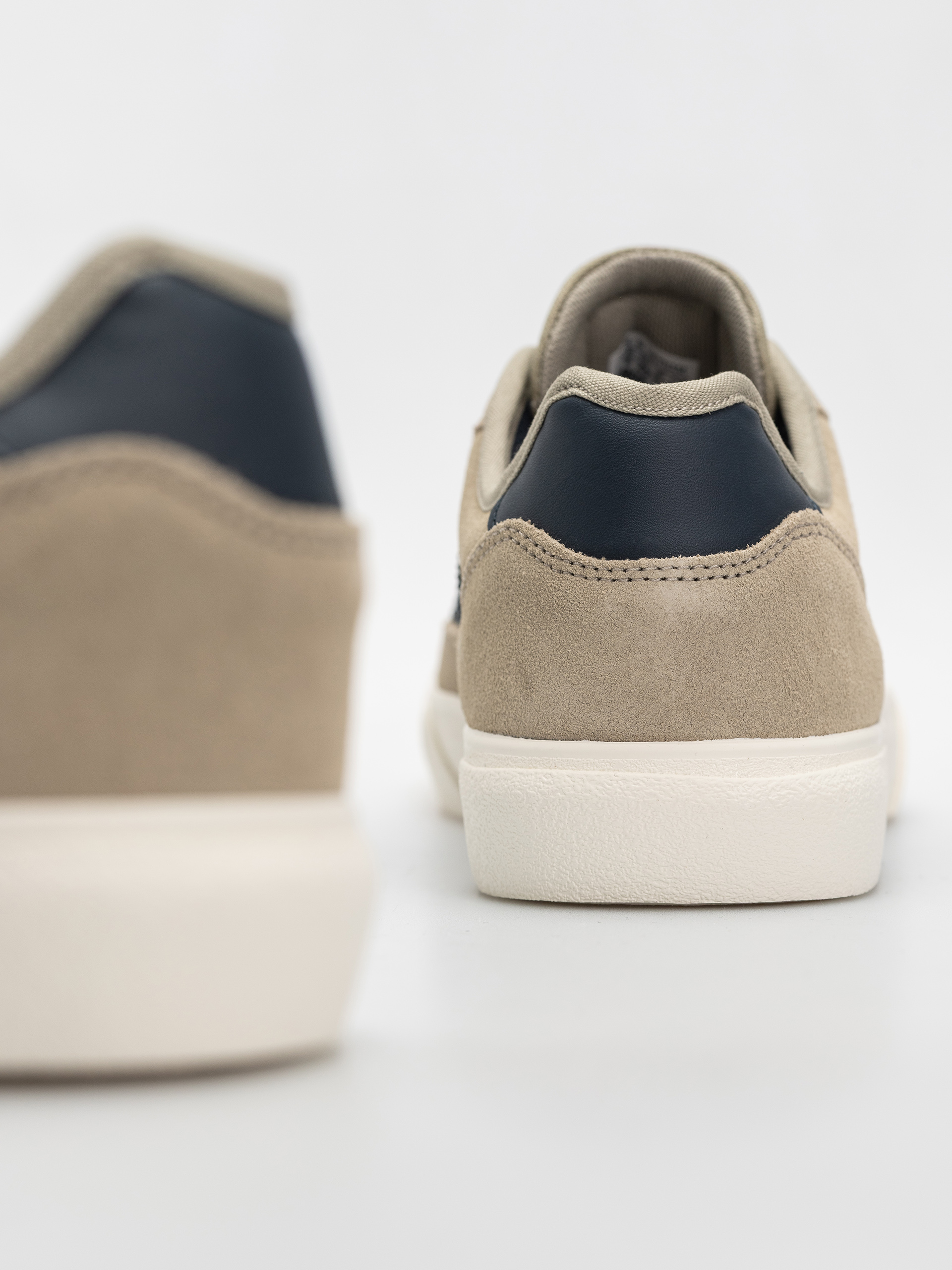 Pantofi adidas Court Tns Premiere (aurink/cwhite)