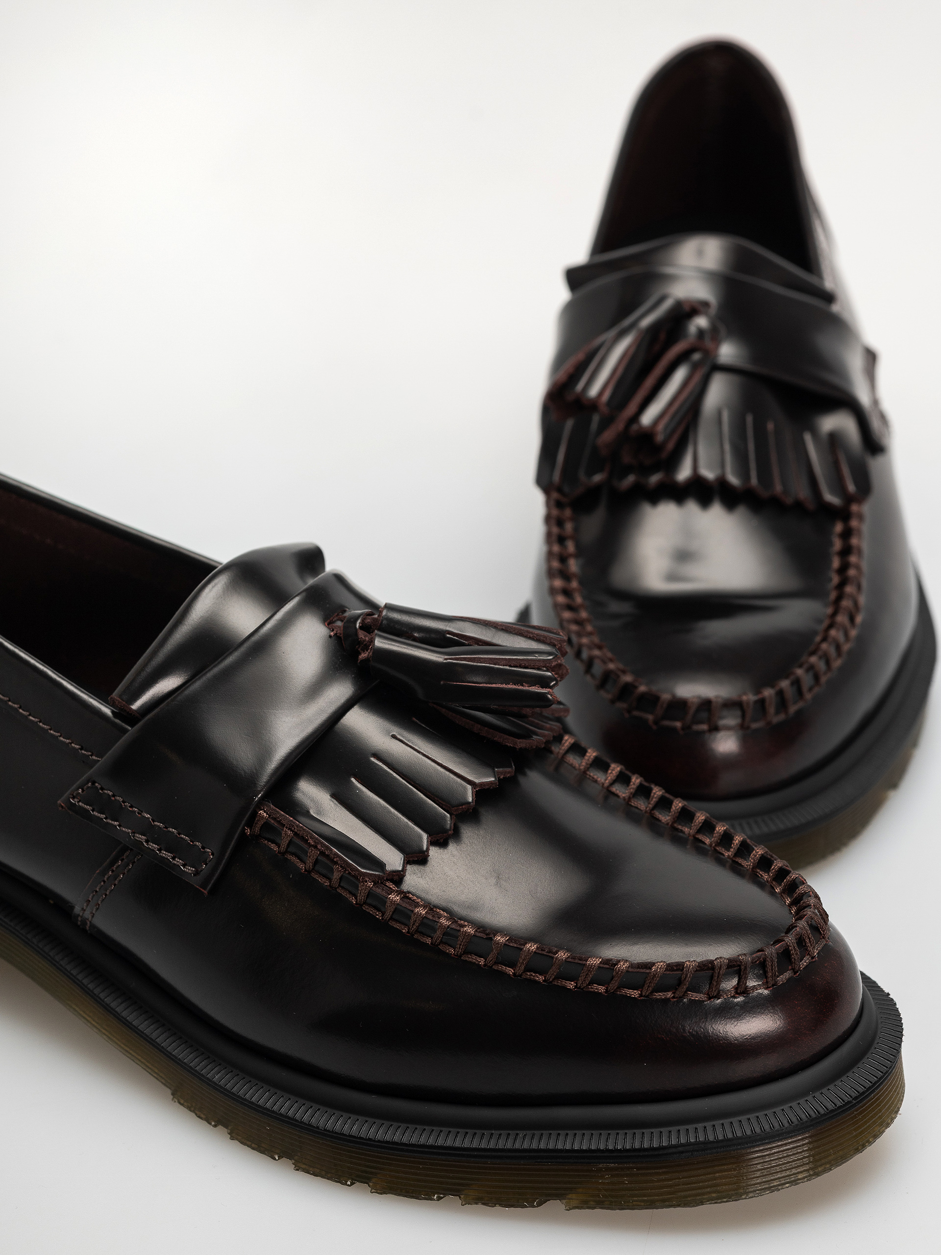 Pantofi Dr. Martens Adrian Tassel Loafer (cherry red arcadia)