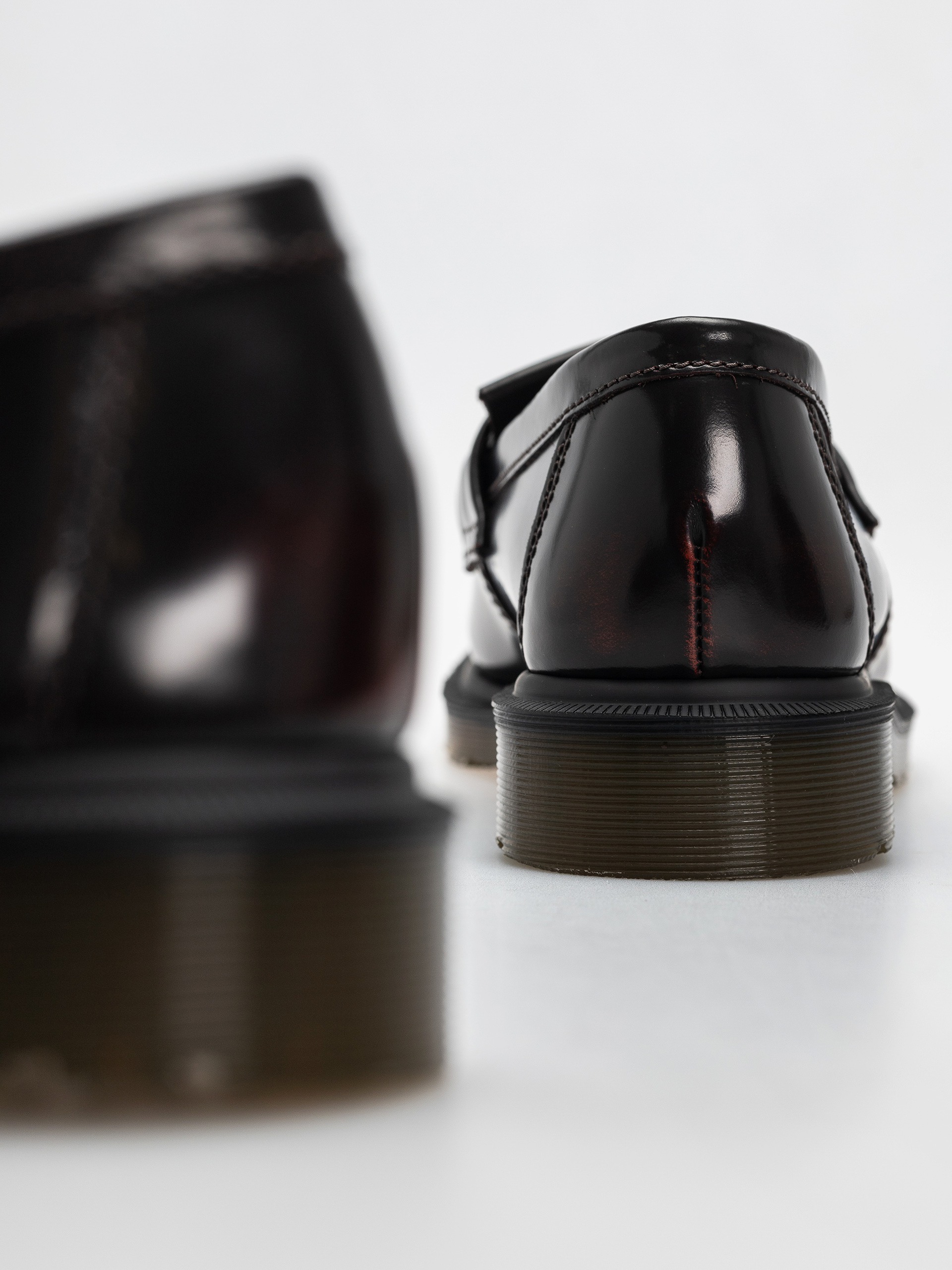 Pantofi Dr. Martens Adrian Tassel Loafer (cherry red arcadia)