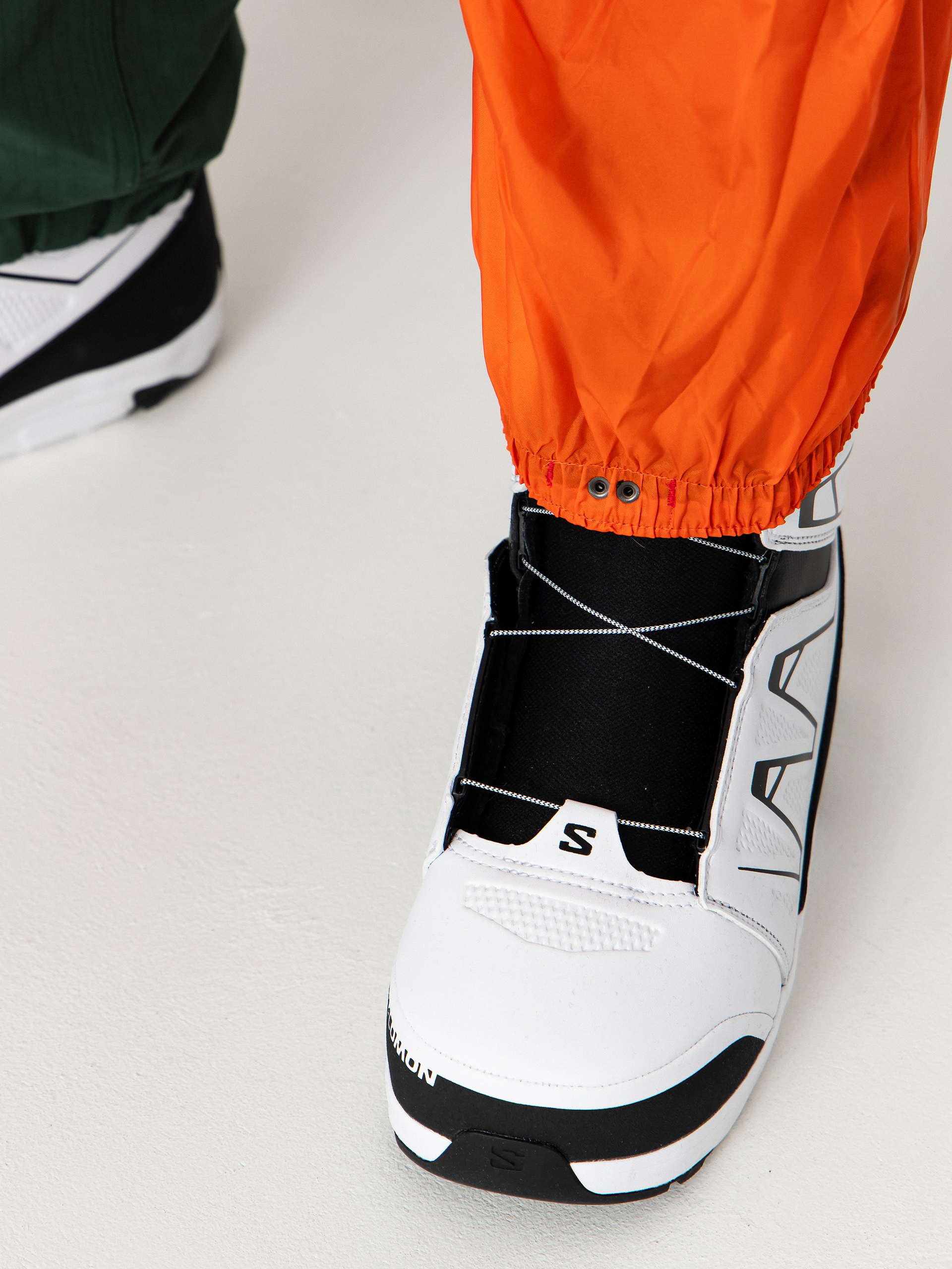 Pentru bărbați Pantaloni pentru snowboard 686 Dojo (moss green ripstop)
