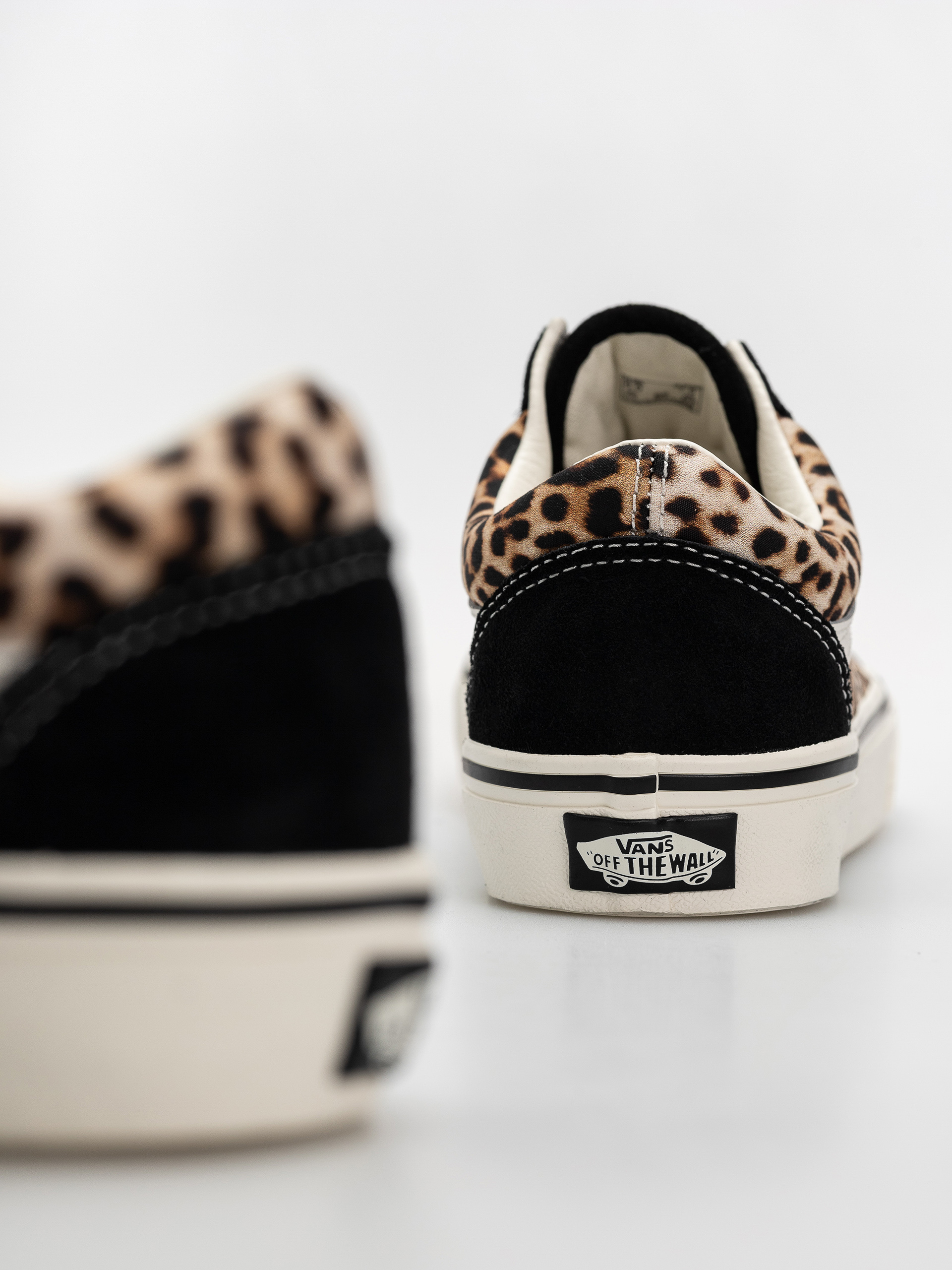 Pantofi Vans Old Skool (black/leopard)