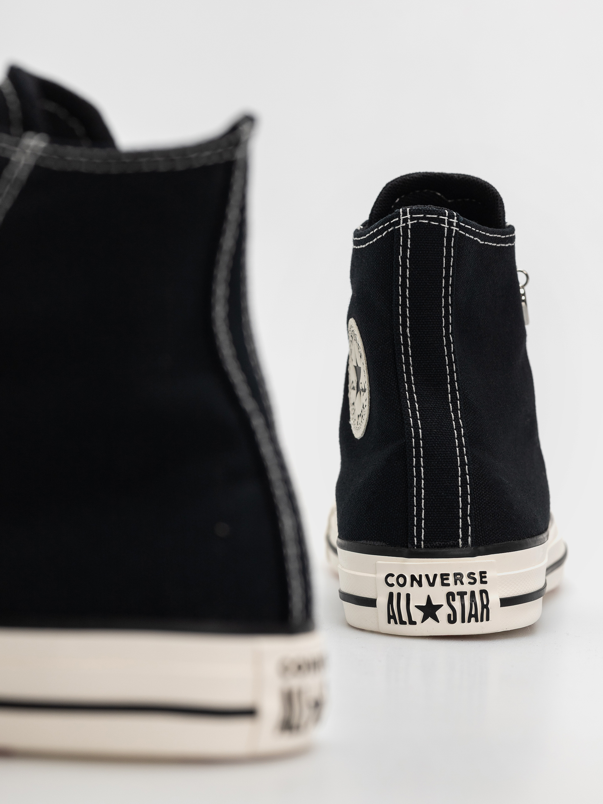 Teniși Converse Chuck Taylor All Star Hi Wmn (black/egret/days ahead)