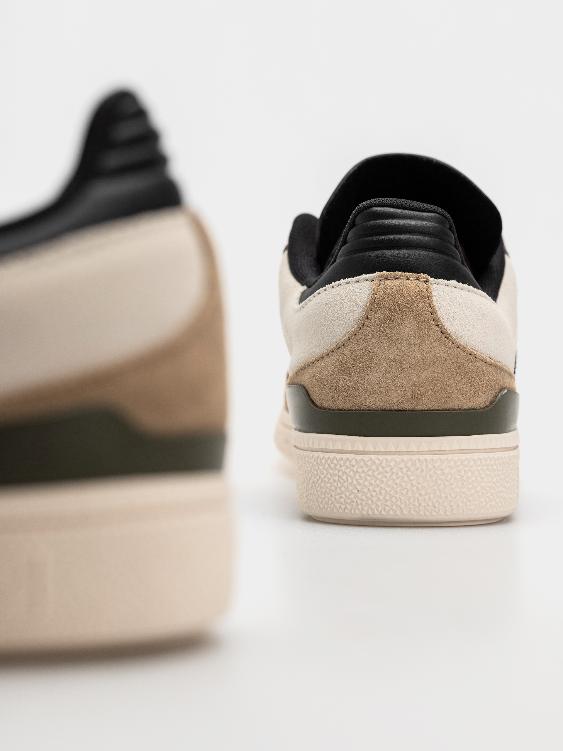 Pantofi adidas Busenitz (cardbo/cblack/olistr)