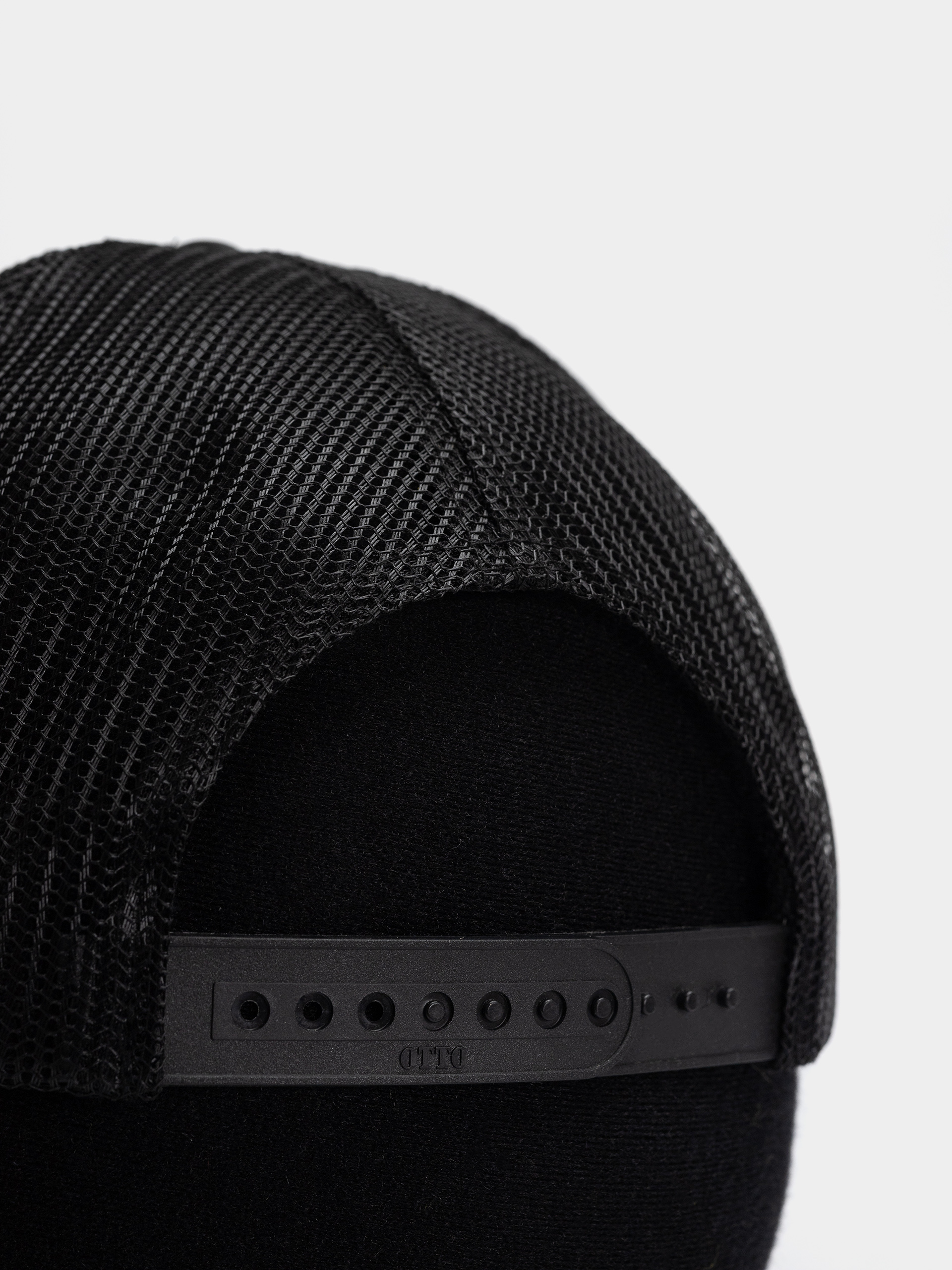 Șapcă Thrasher x Spitfire (black/gold/black)