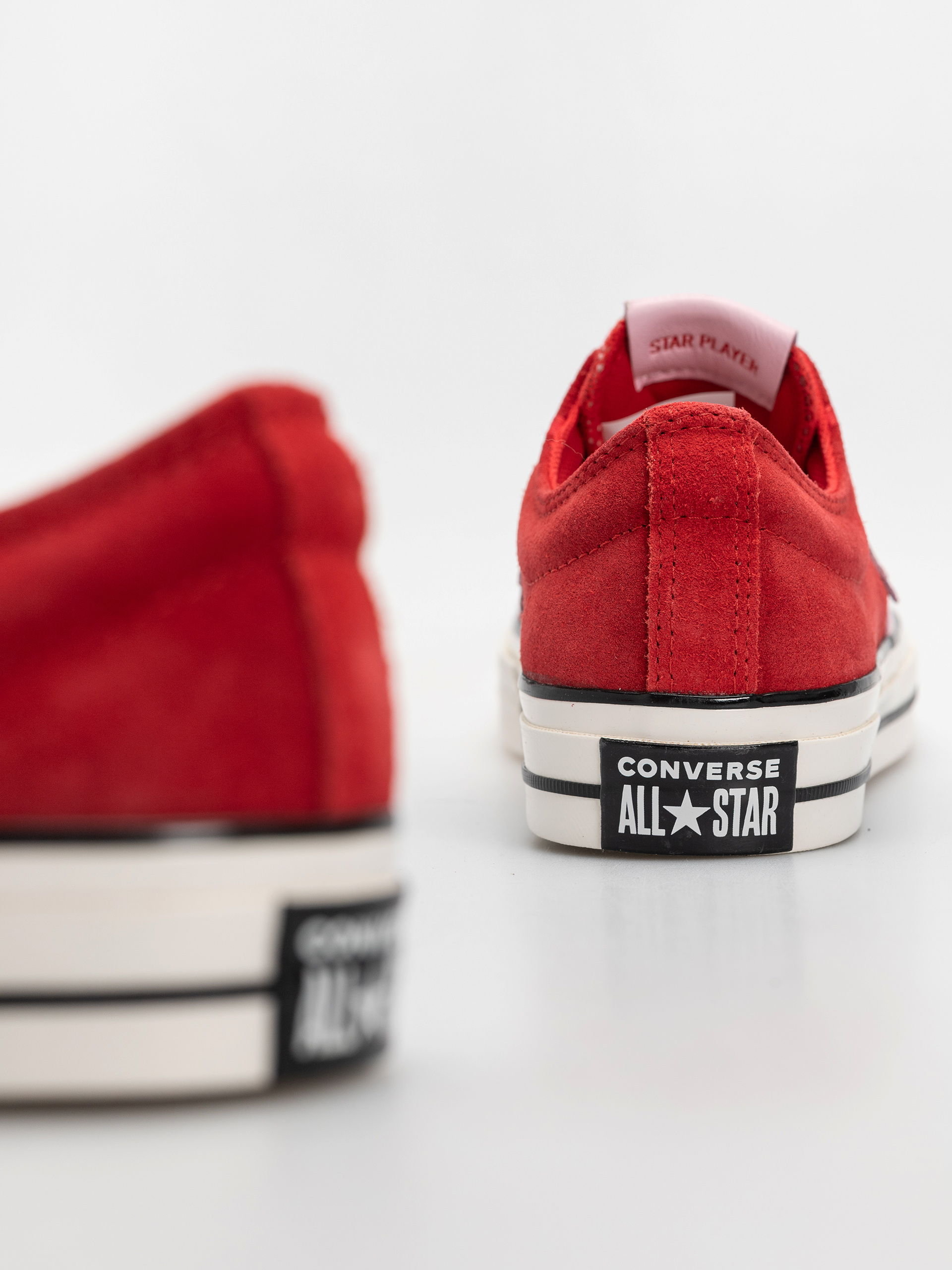 Pantofi Converse Star Player 76 Ox (red/new found bloom)