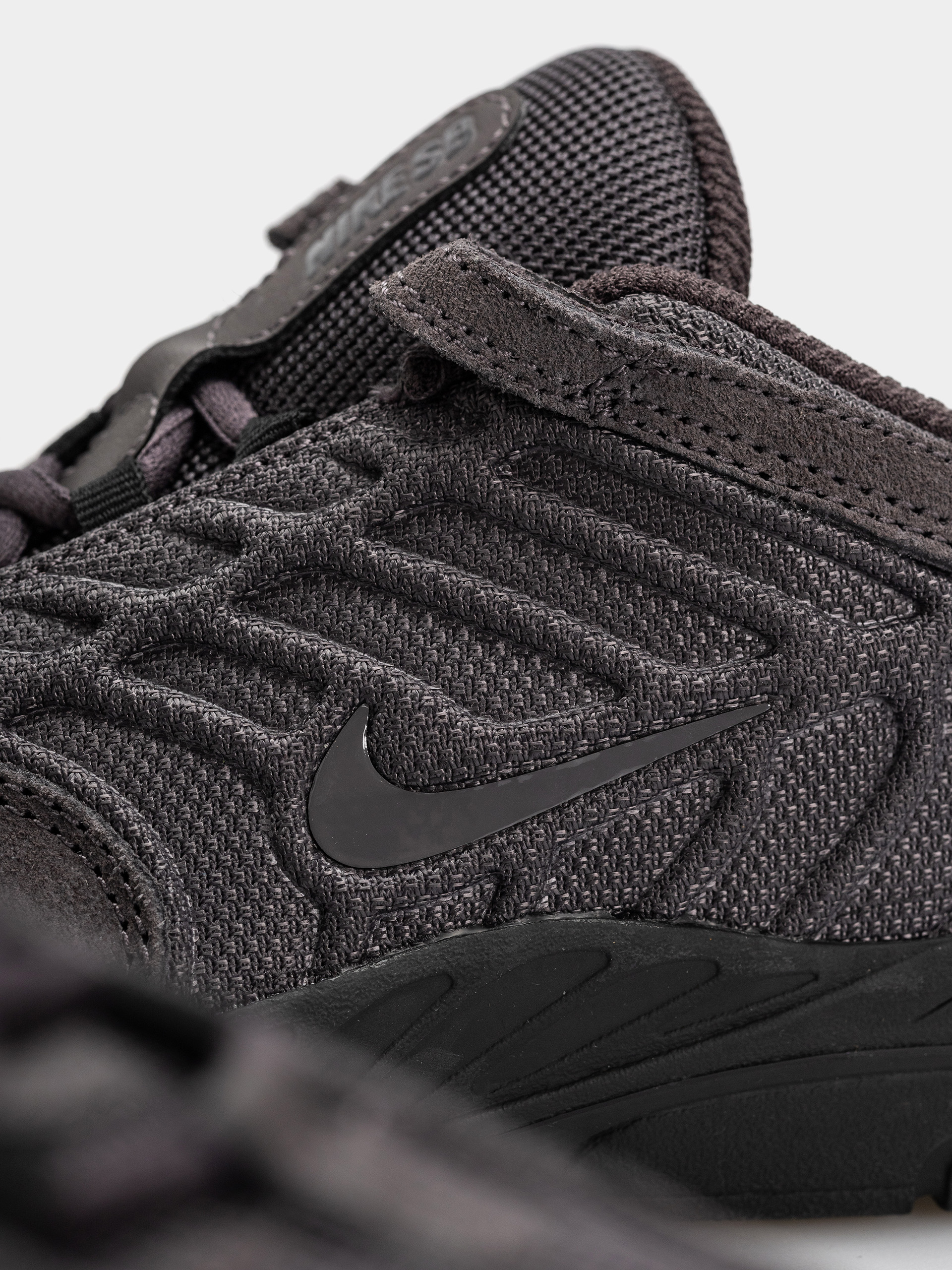 Pantofi Nike SB Vertebrae (thunder grey/thunder grey off noir)