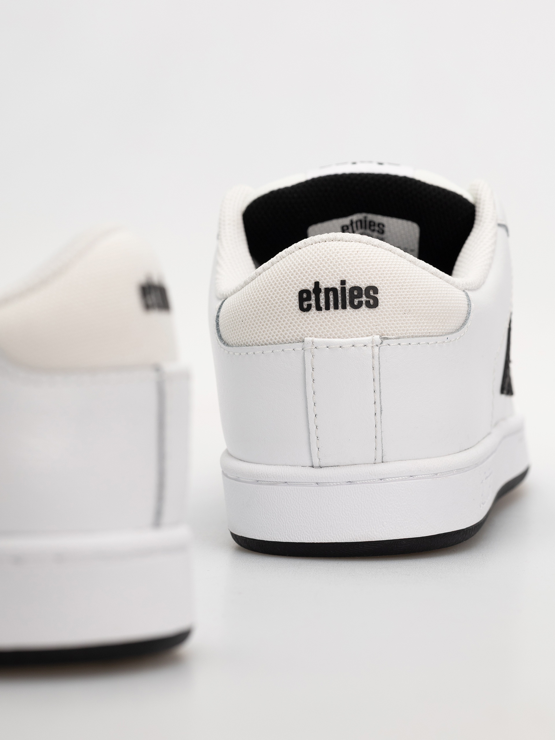Pantofi Etnies Kingpin 2K (white/black)