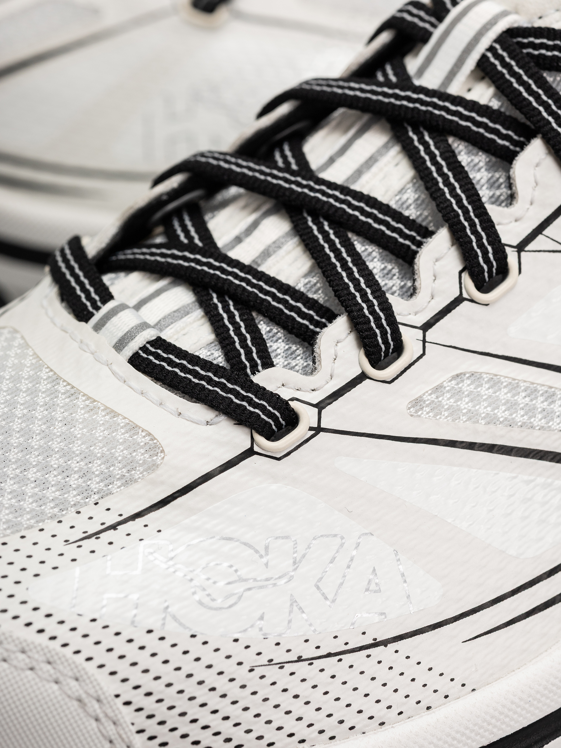 Pantofi Hoka Mafate Speed 2 (white/cobalt blue)