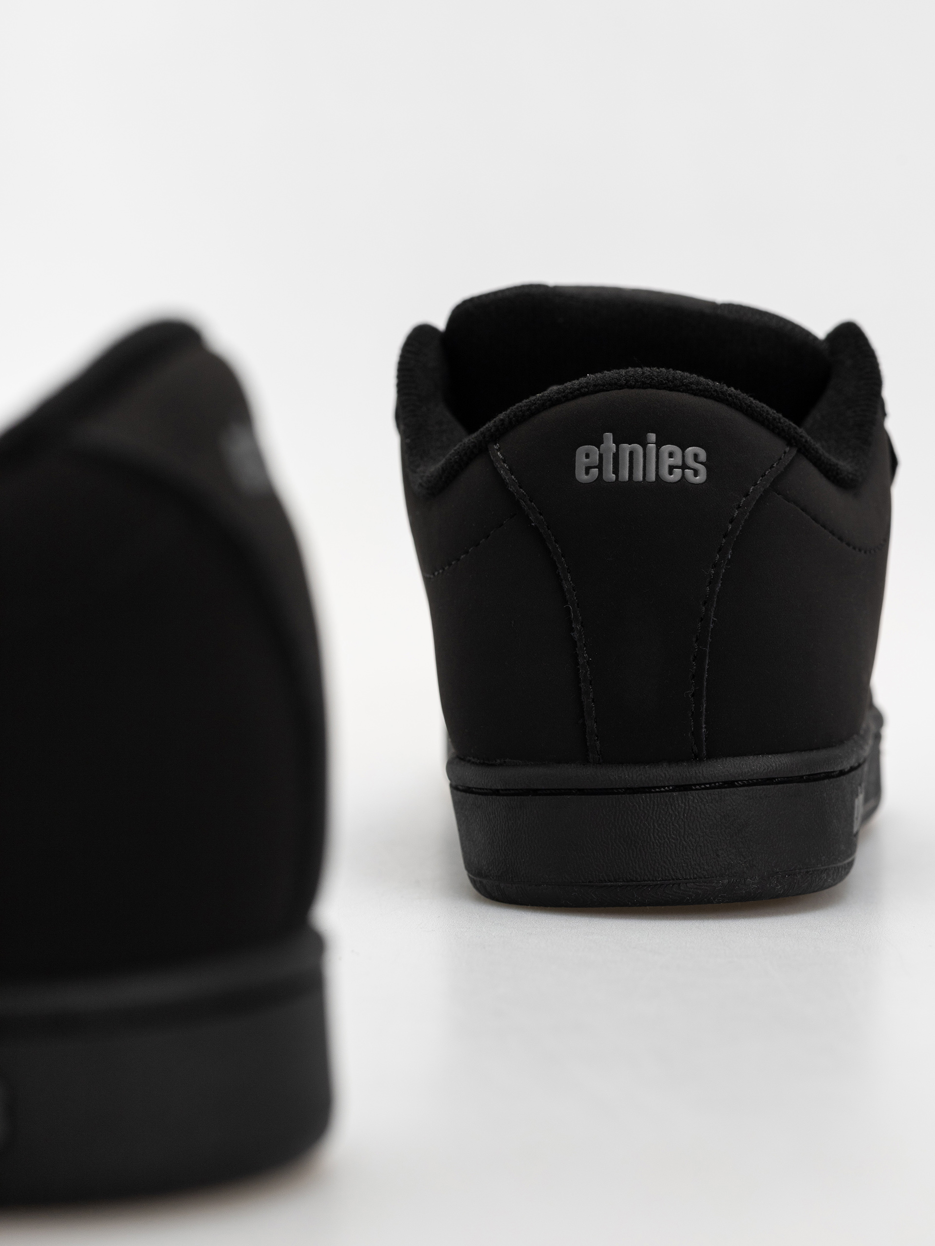 Pantofi Etnies Kingpin (black dirty wash)