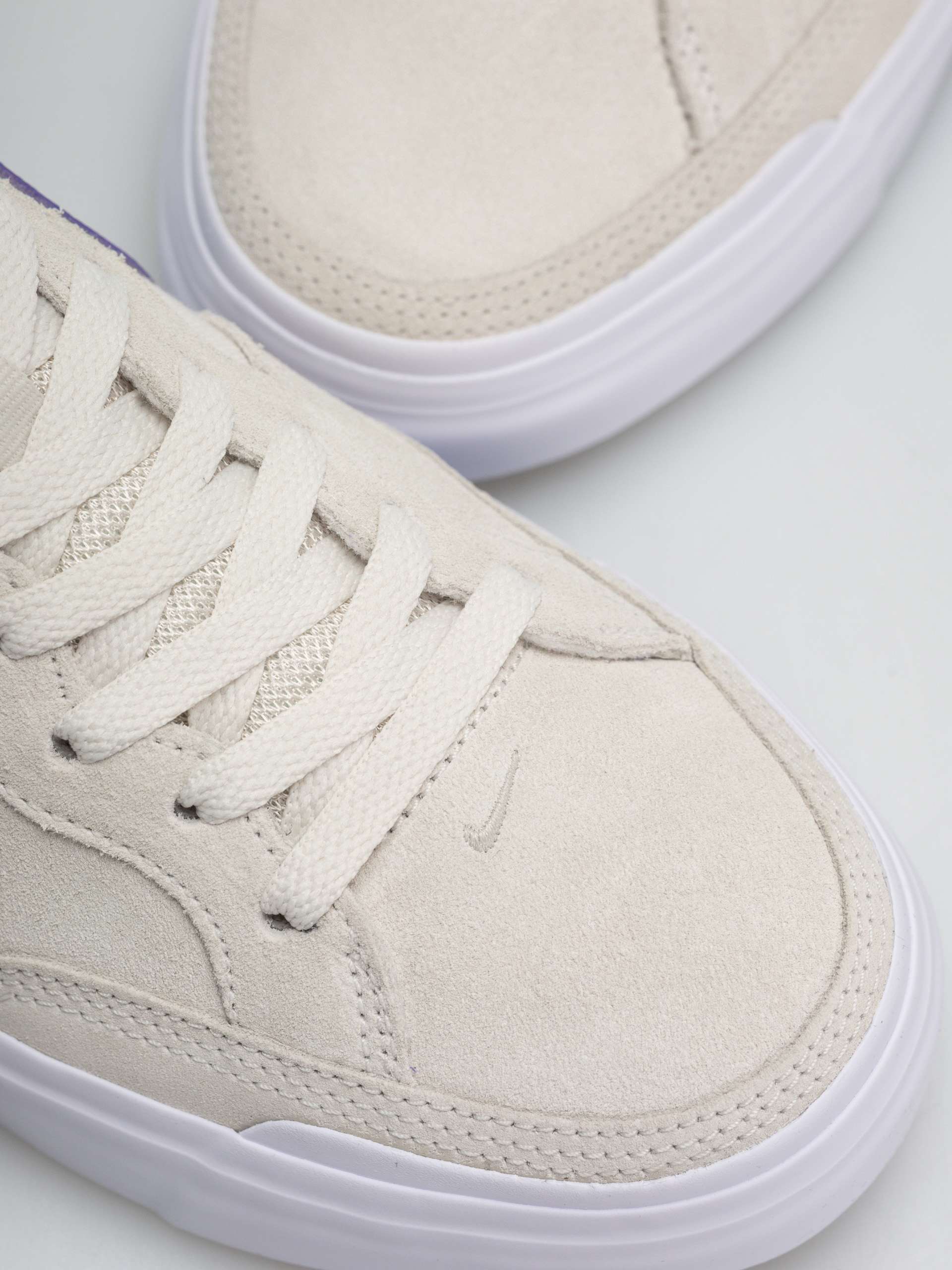 Pantofi Nike SB Zoom Pogo Plus (phantom/persian violet light bone)