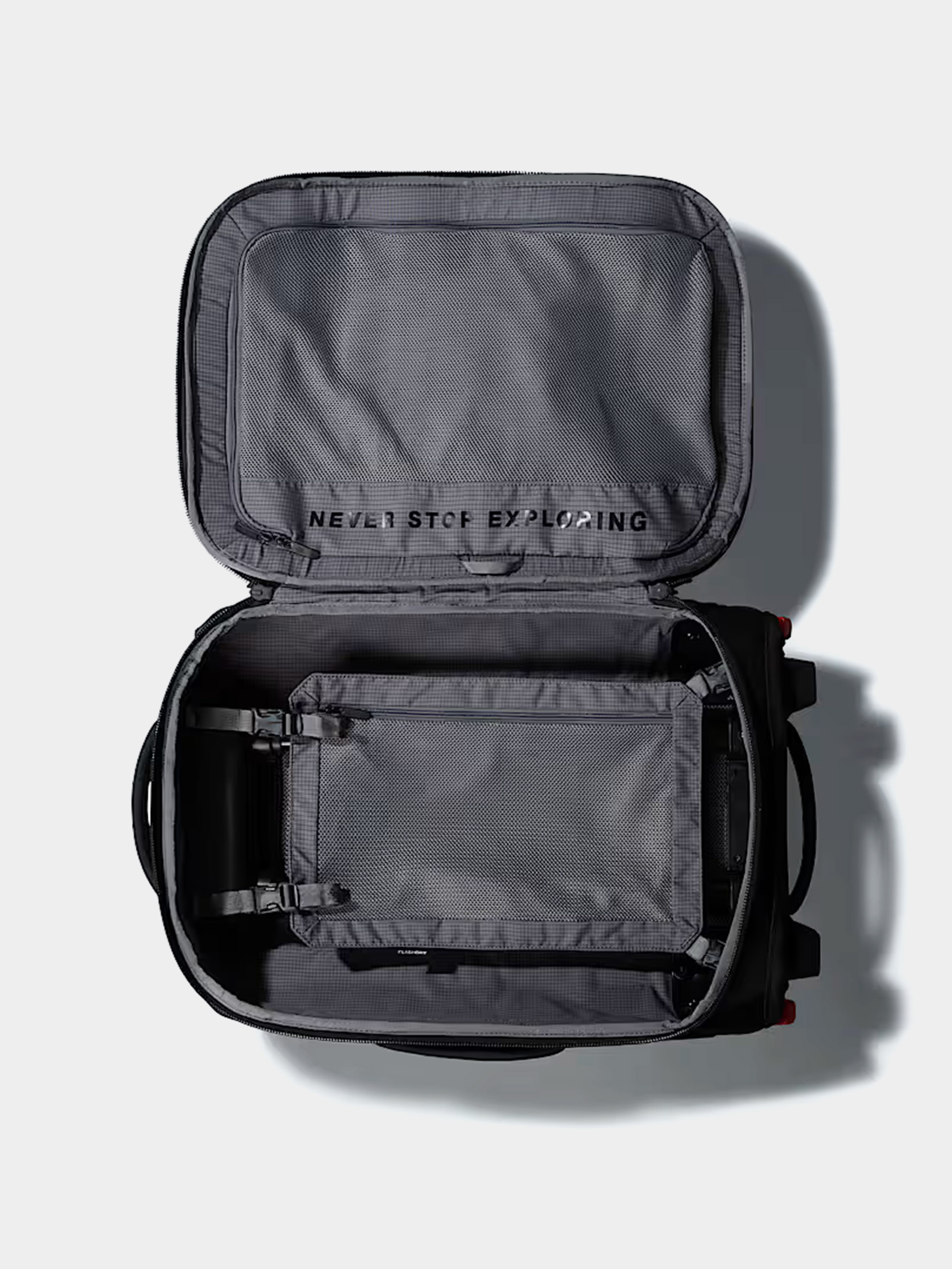 Geamantan The North Face Base Camp Rolling Thunder 22 - negru (tnf