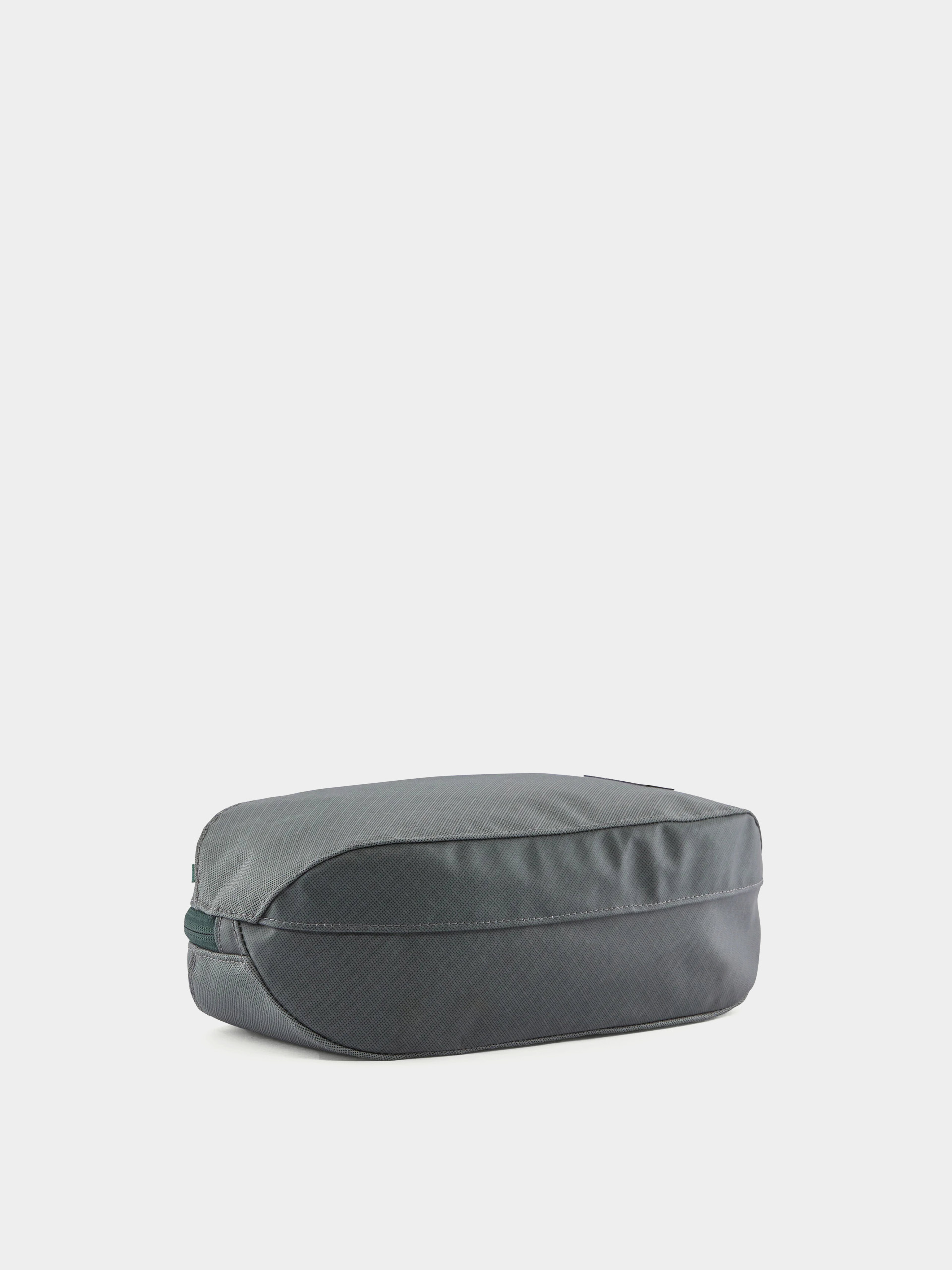 Geantă cosmetică Patagonia Black Hole Cube 3L (noble grey)