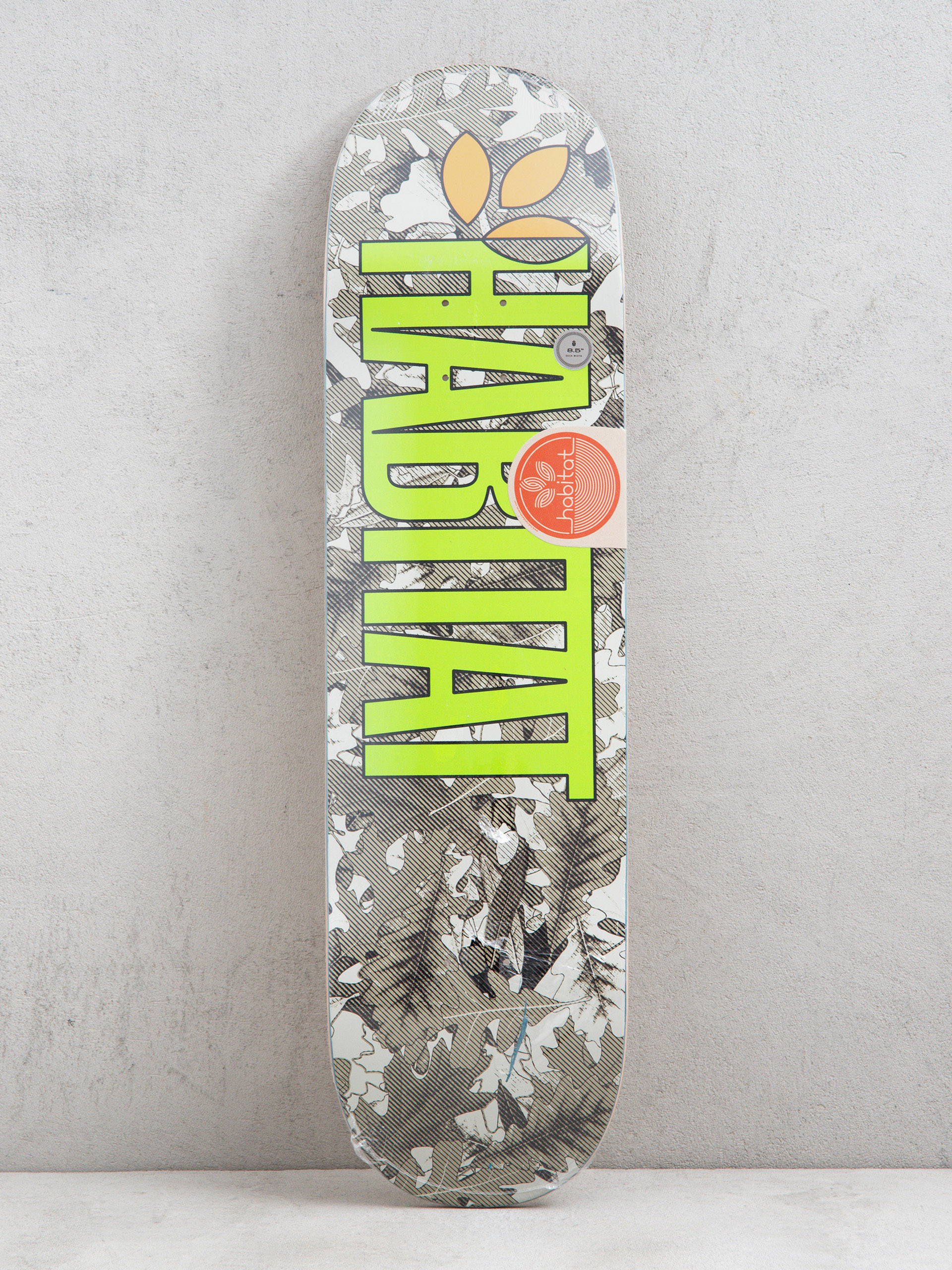 Placu0103 Habitat Oak (grey/lime green)