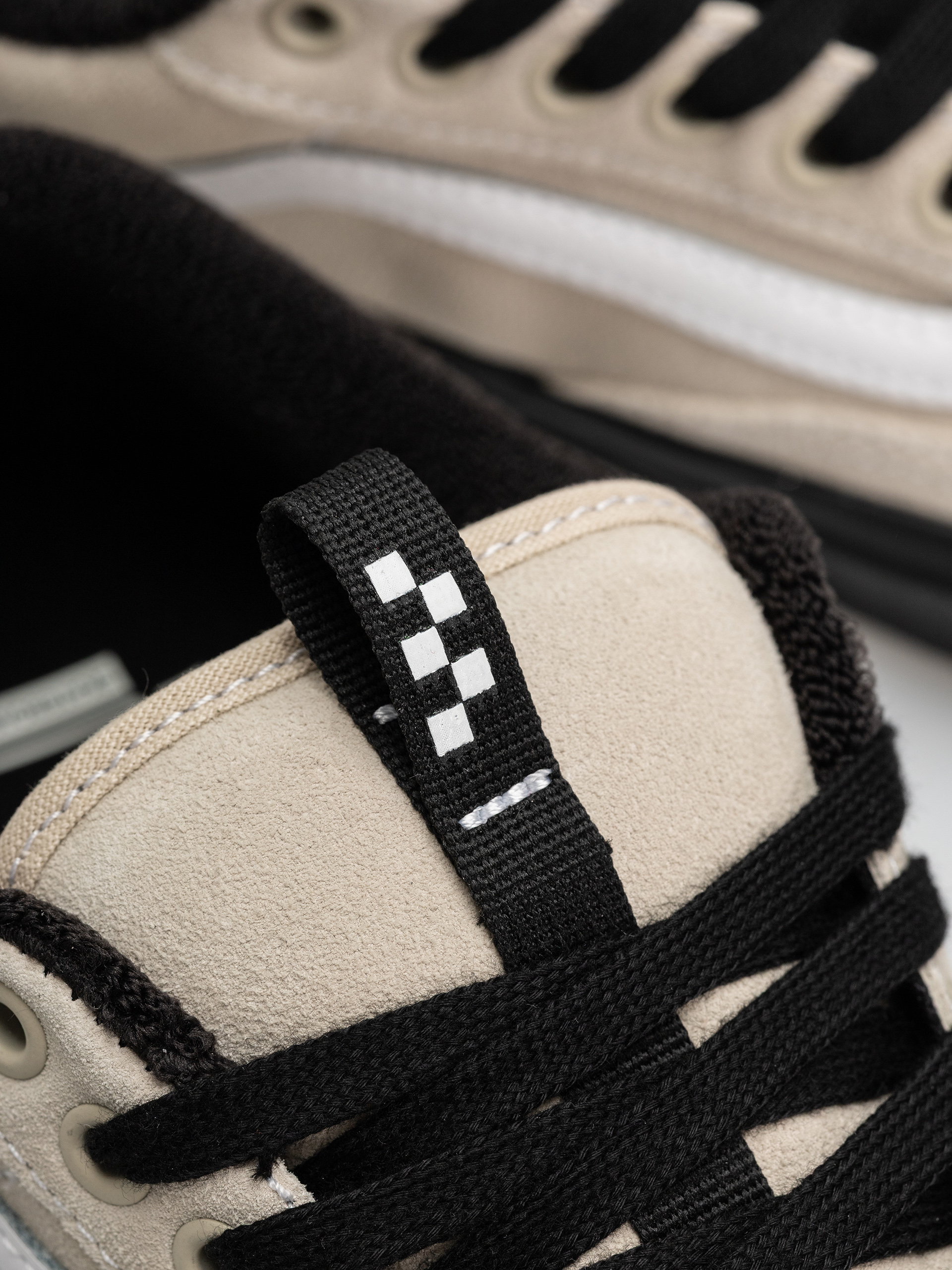 Pantofi Vans Skate Old Skool 36 + (oatmeal/black)