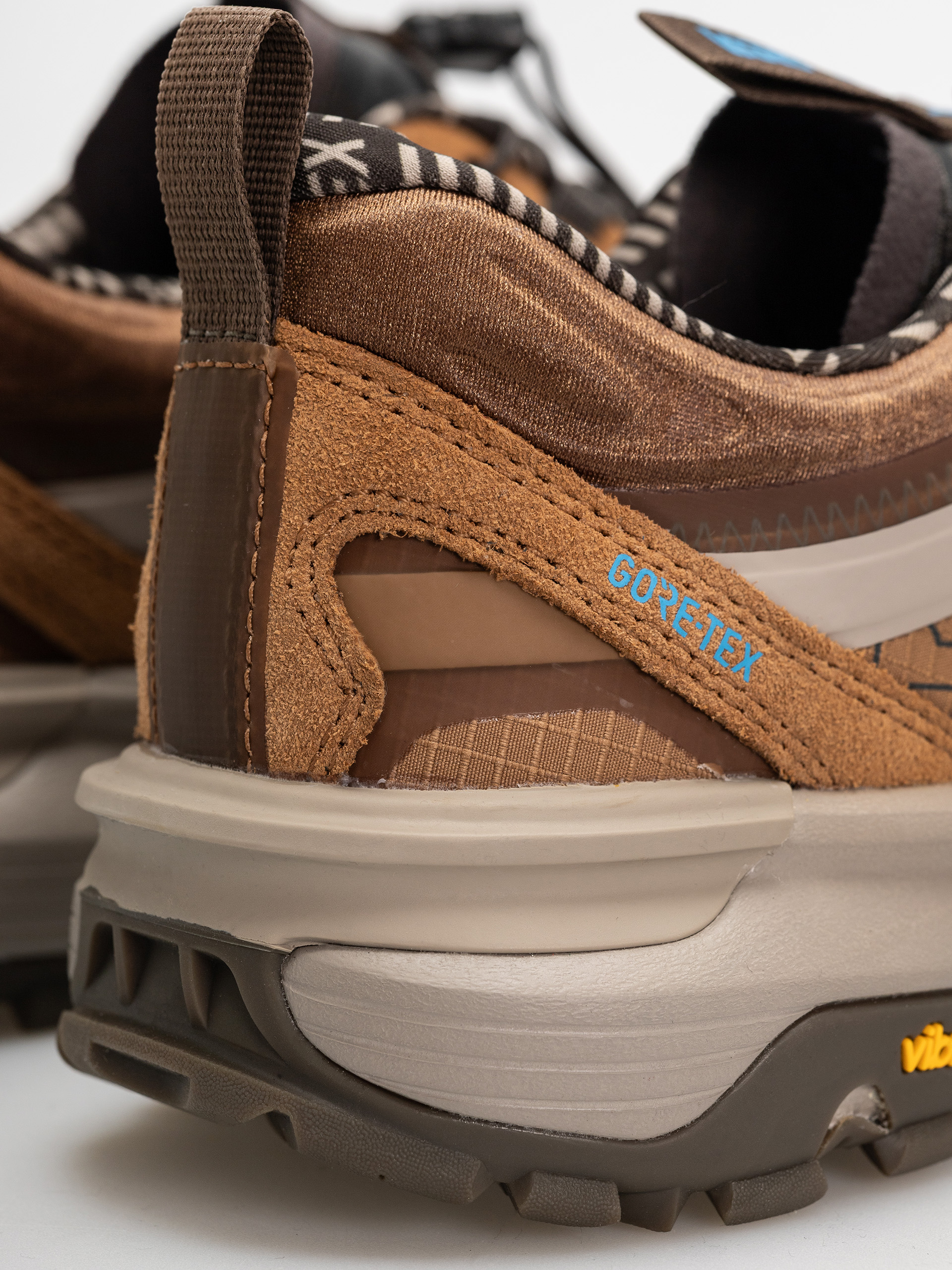 Pantofi de iarnă Vans Crosspath Xc Gore Tex (chipmunk/mushro)