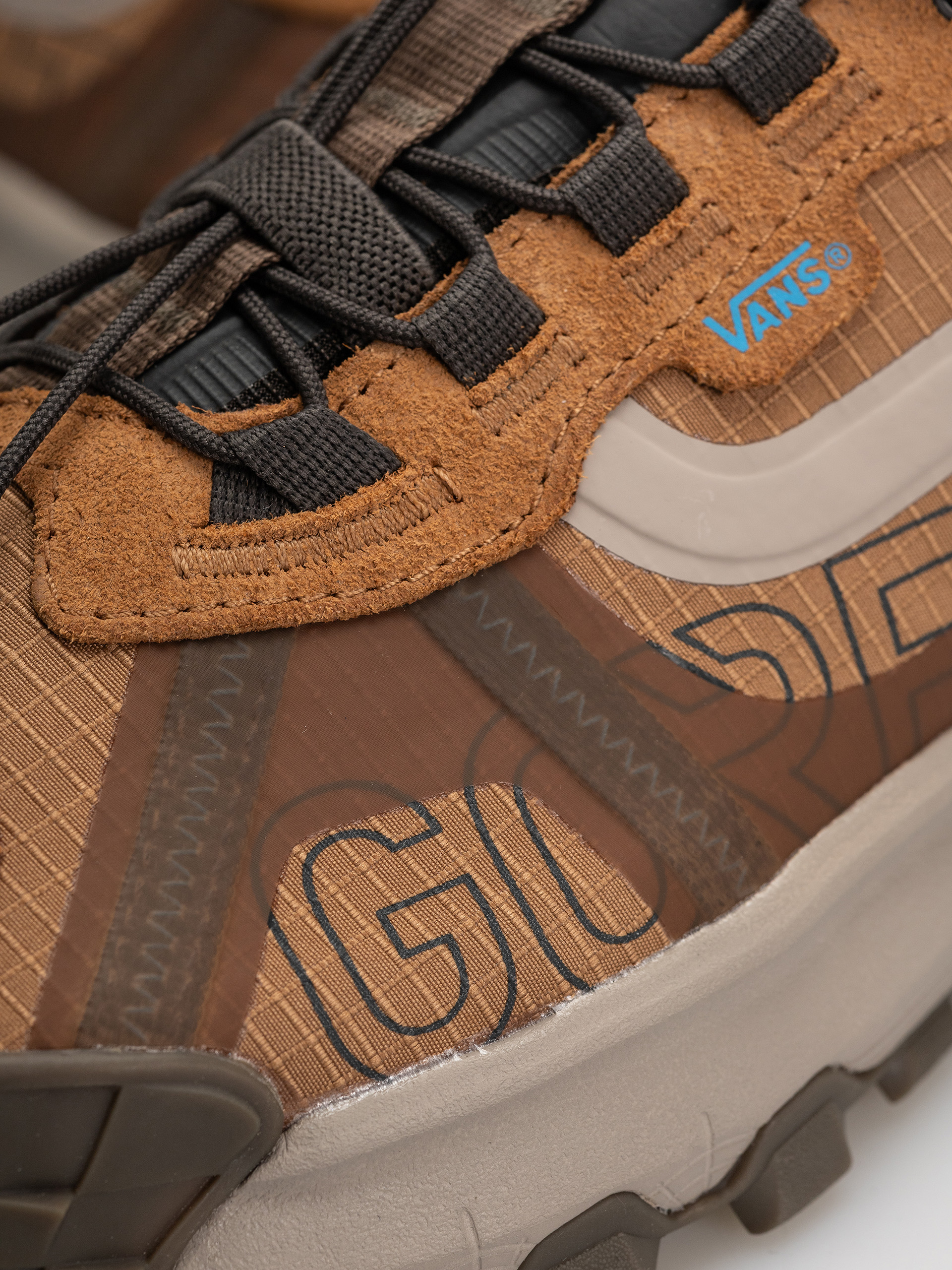 Pantofi de iarnă Vans Crosspath Xc Gore Tex (chipmunk/mushro)