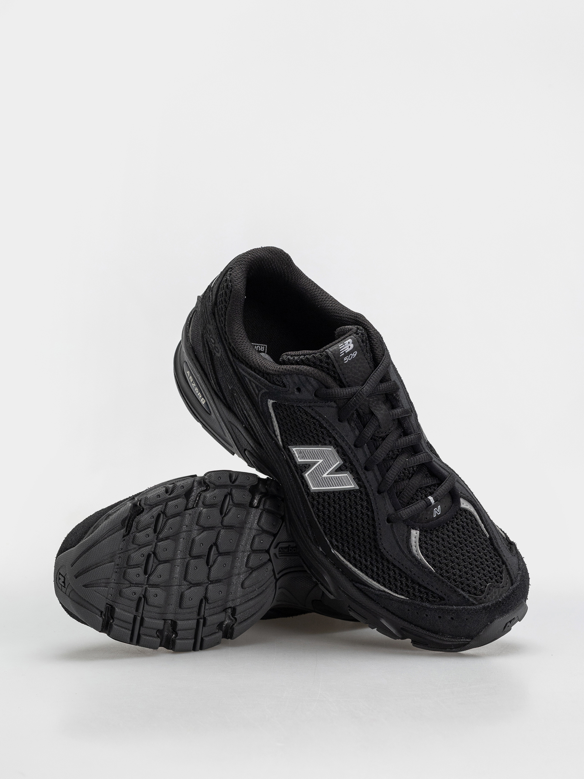 Pantofi New Balance 509 (black/black)